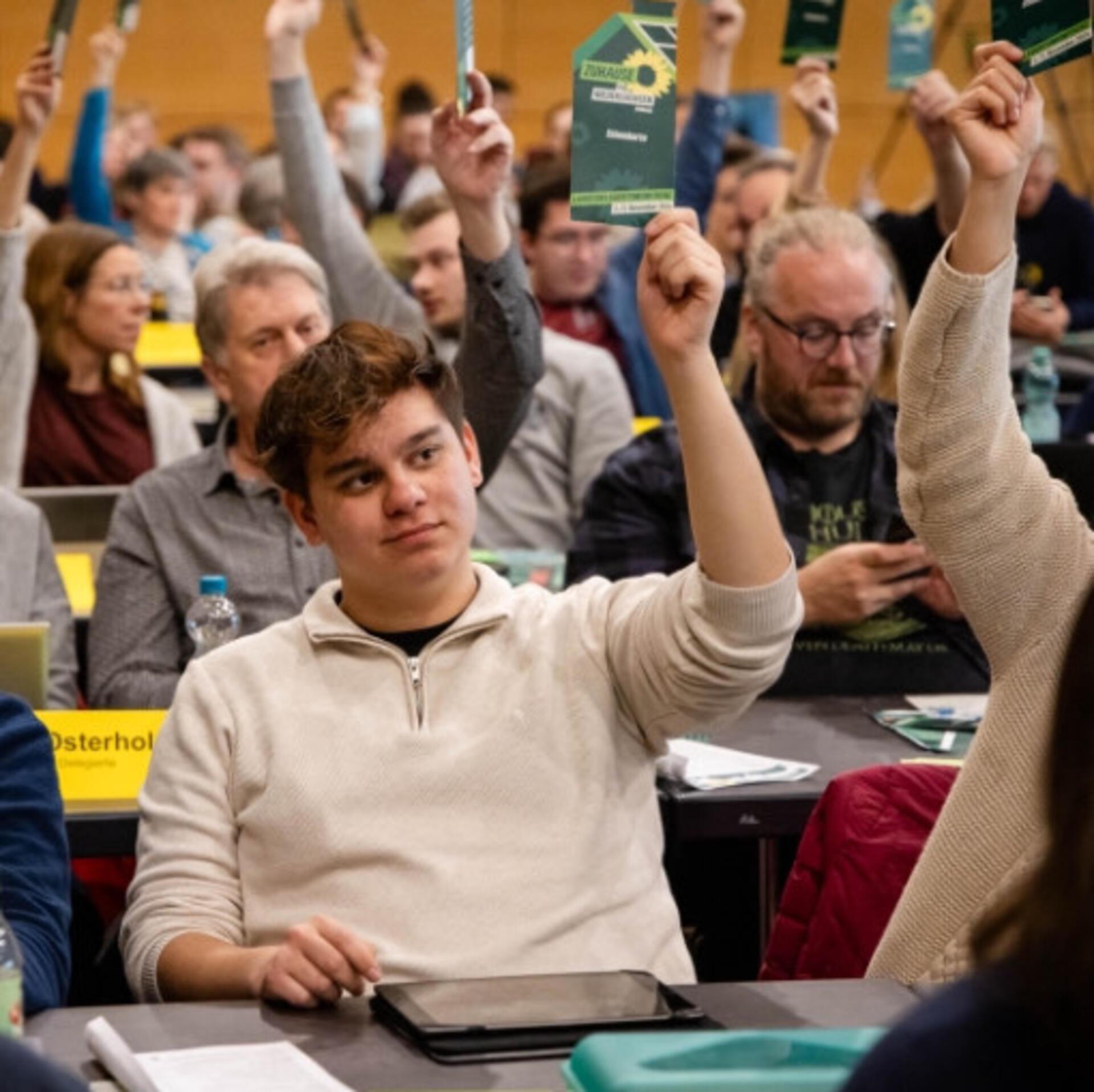 Aiden Salazar (Grüne) aus Tarmstedt darf an parteiinternen Abstimmungen teilnehmen, an der Bundestagswahl nicht.