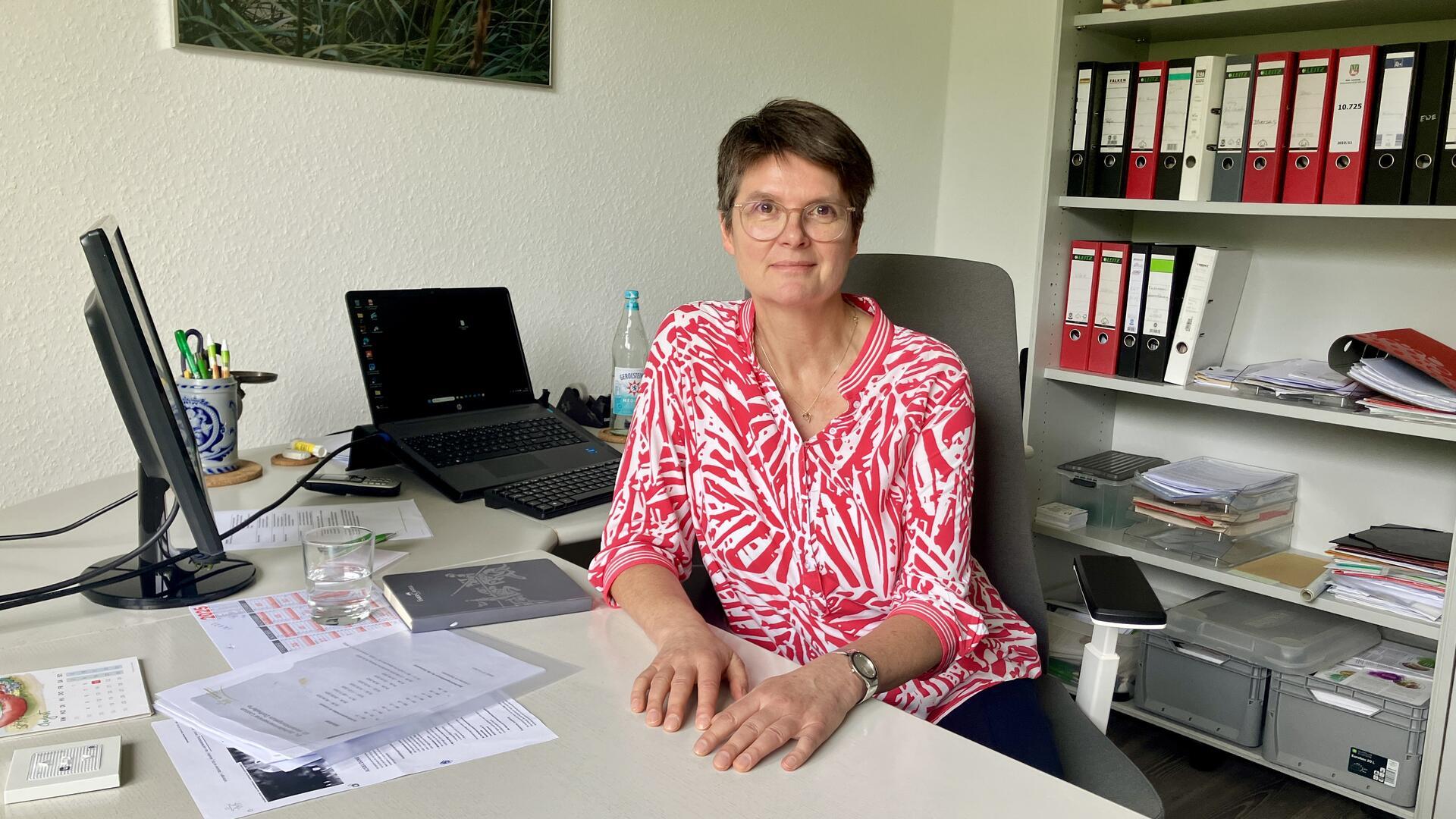 Anke Dittmers koordiniert die Einsätze der Dorfhelferinnen in den Bereichen Bremervörde, Rotenburg und Stade.