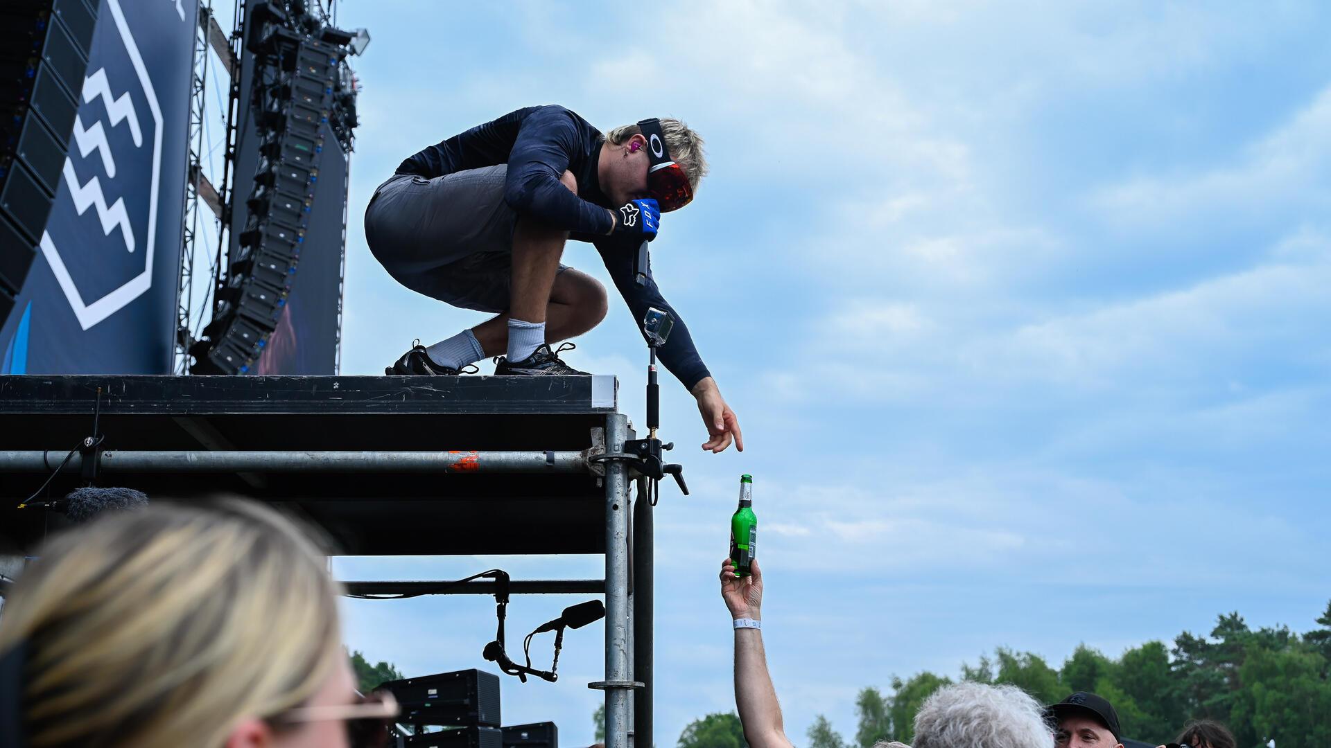 Erst Sonne, dann plötzlich Starkregen und Matsch: Der Hurricane-Freitag in Bildern Auch am Festival-Freitag ging es beim Hurricane ordentlich ab.