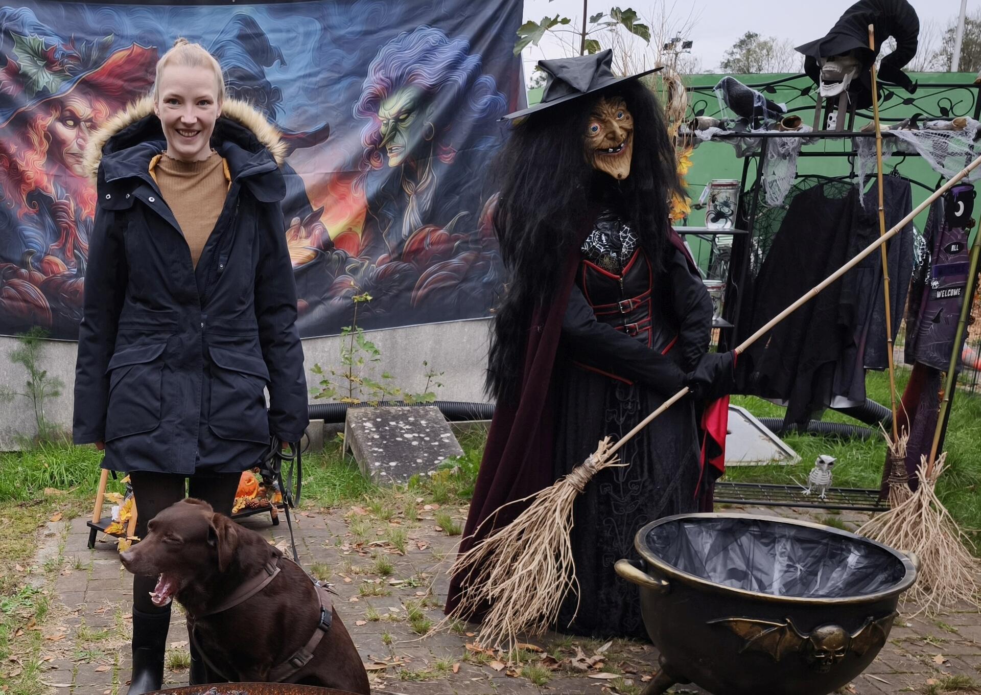 Auf dem Hundehof von Verena Heuwinkel in Bremerhaven gab es für Hunde und ihre B...