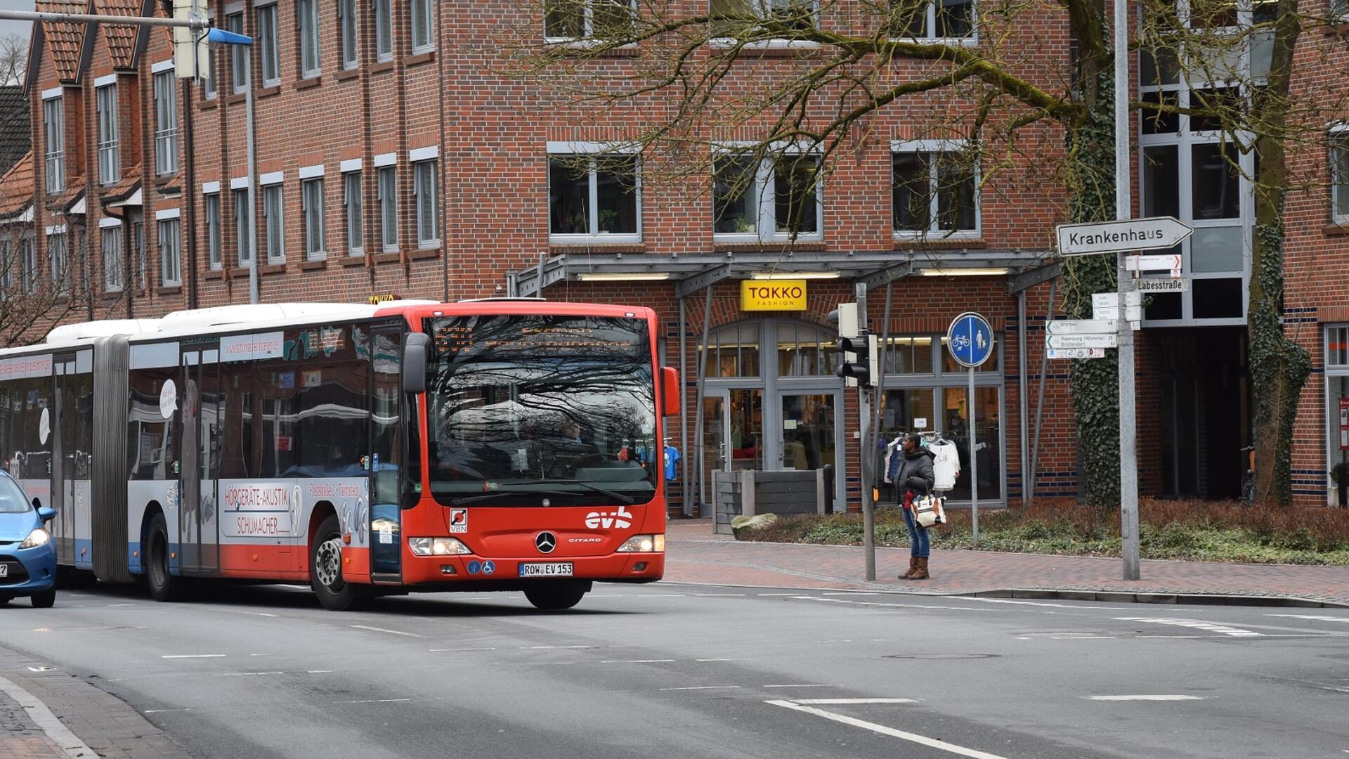 Ein Bus.
