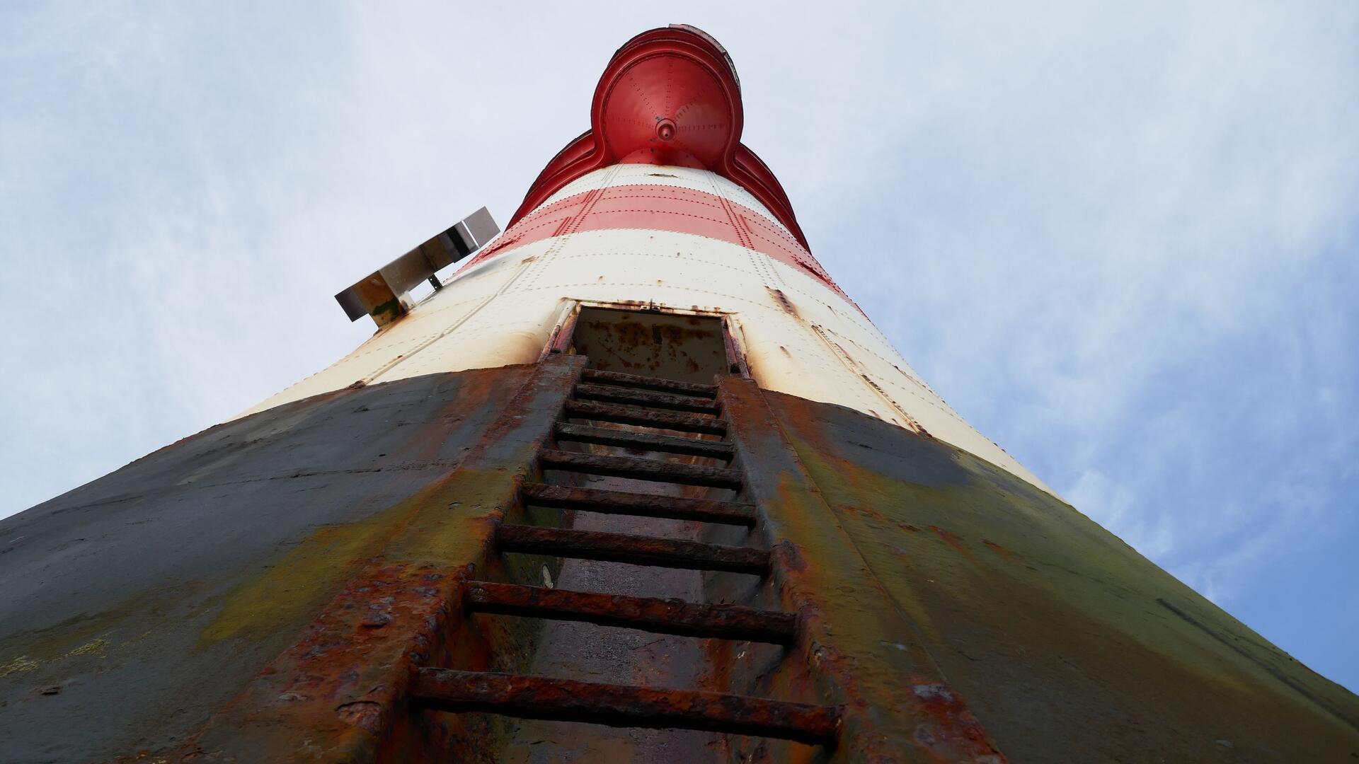 Aufstieg zum Leuchtturm Roter Sand