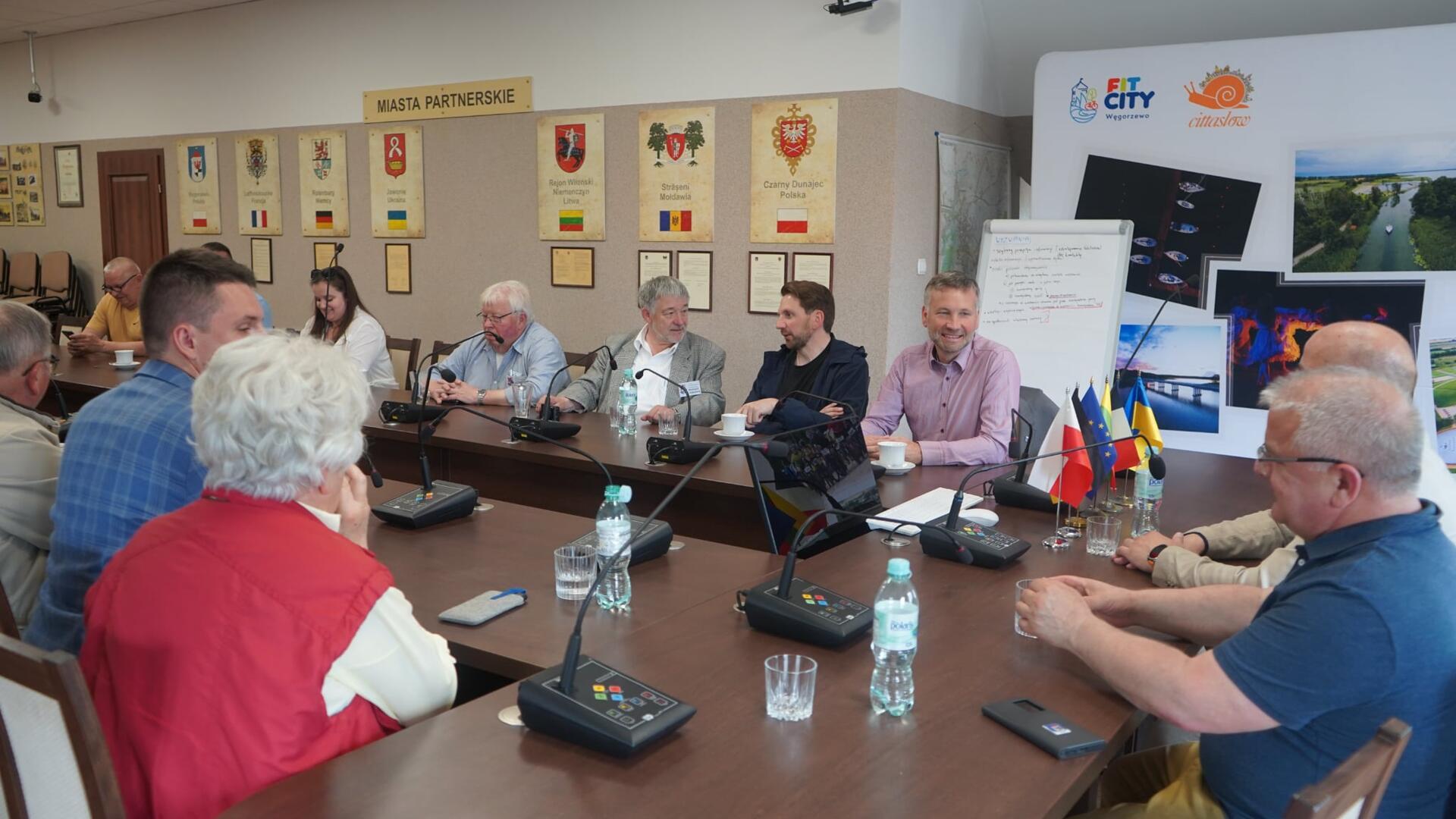 Besprechung mit Vertretern der Partnerregionen in Węgorzewo.