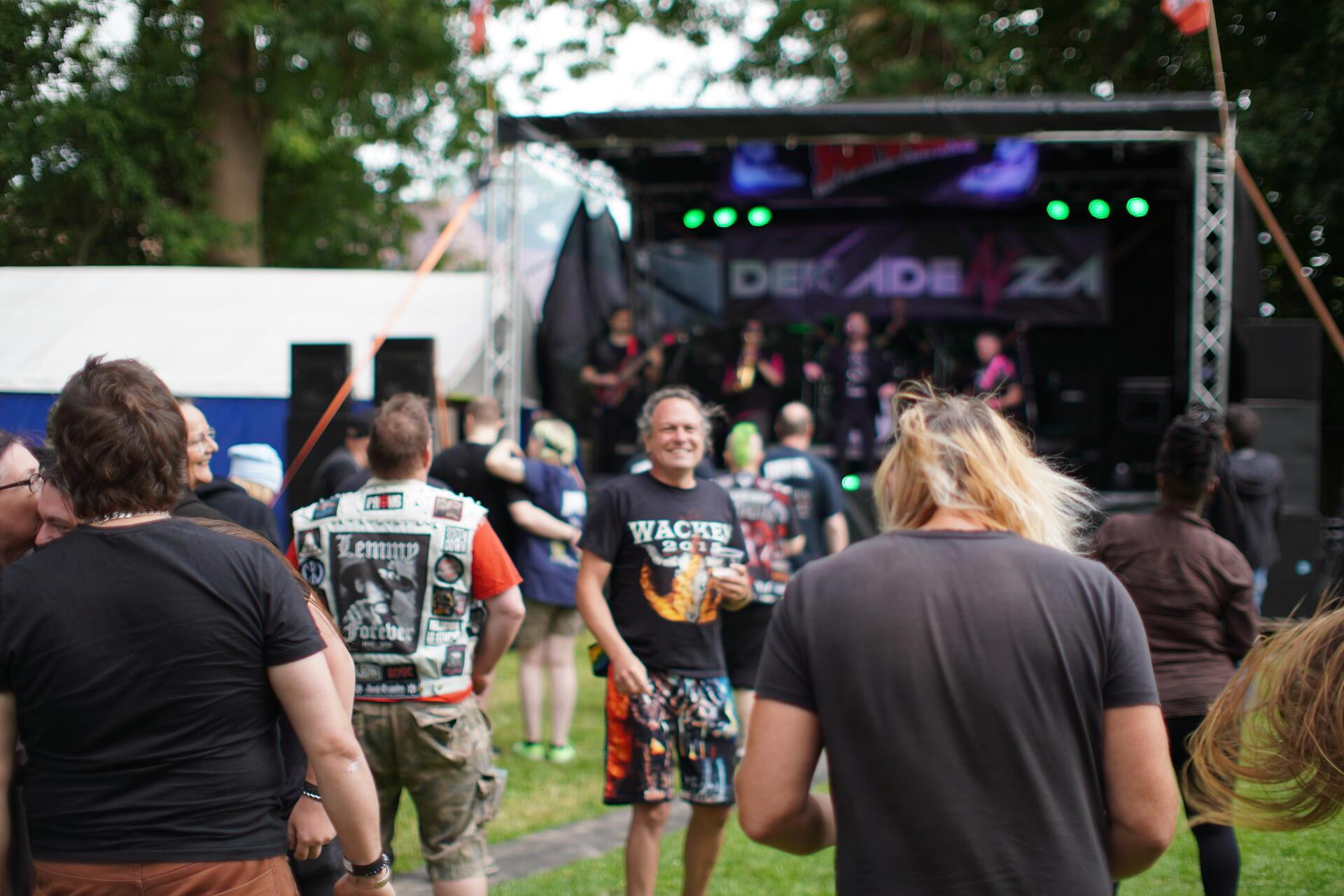 Beste Stimmung vor der Bühne.
