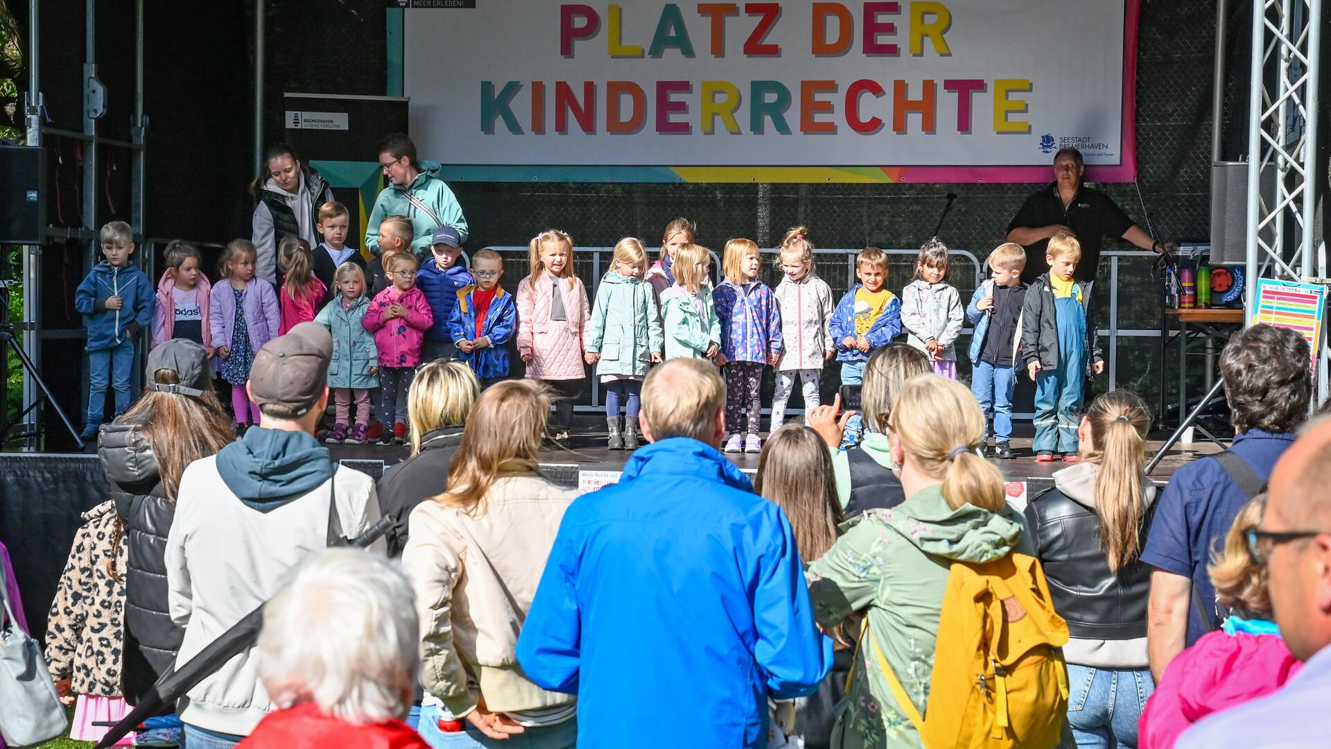 „Platz der Kinderrechte“ in Leherheide feierlich eröffnet