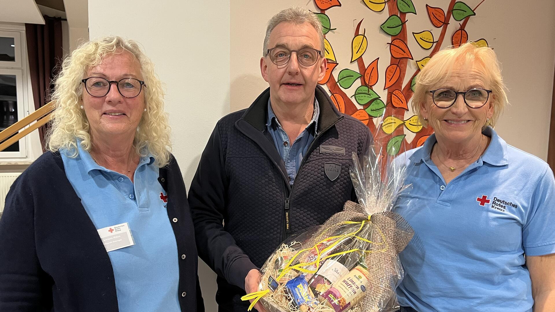 DRK Selsingen zeichnet eifrige Blutspender aus