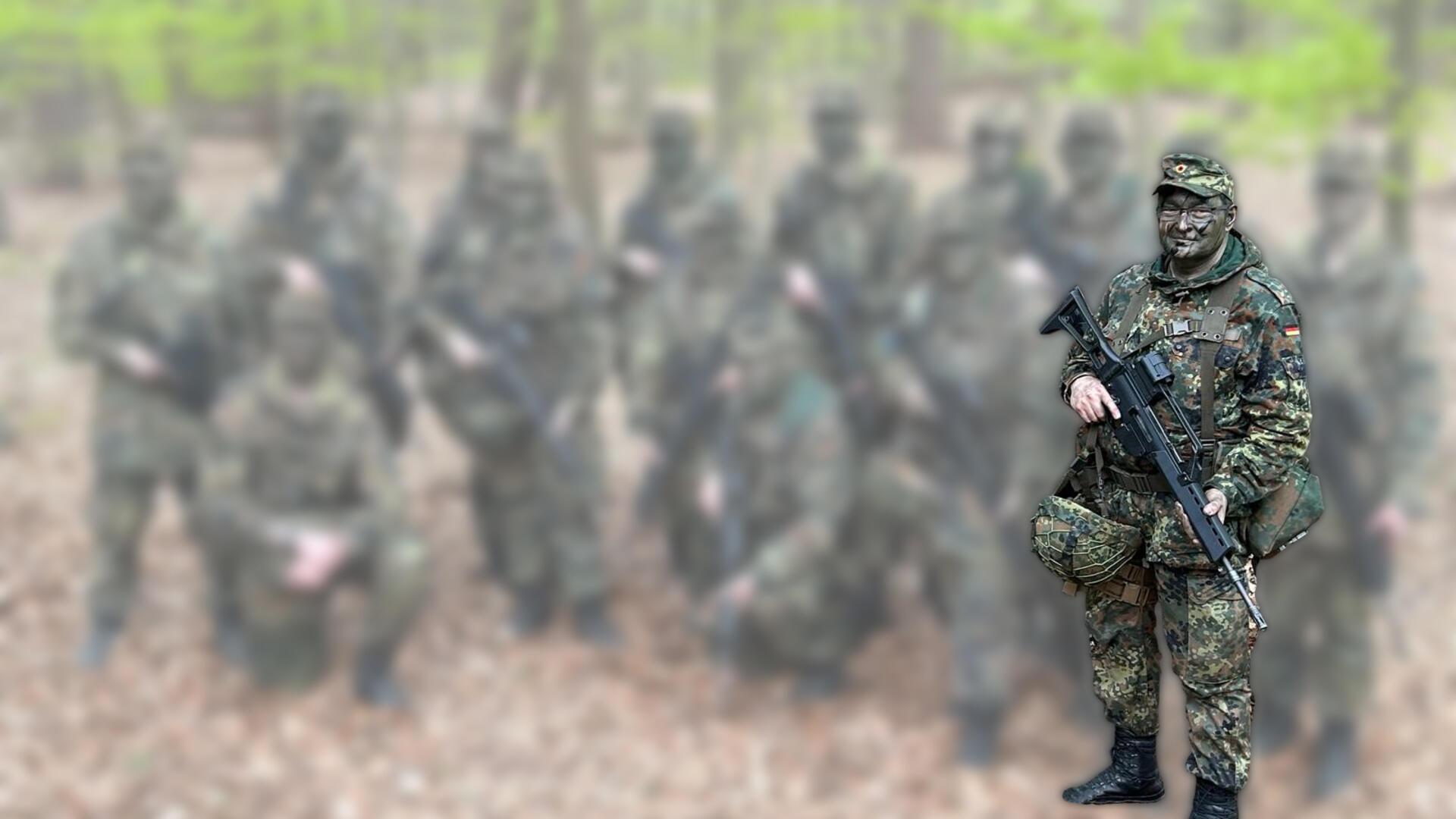 Christian Heske ist einer der ersten zwölf Zivilisten, die sich schon seit bald einem Jahr für die Heimatschutzkompanie Bremerhaven der Bundeswehr ausbilden lassen.