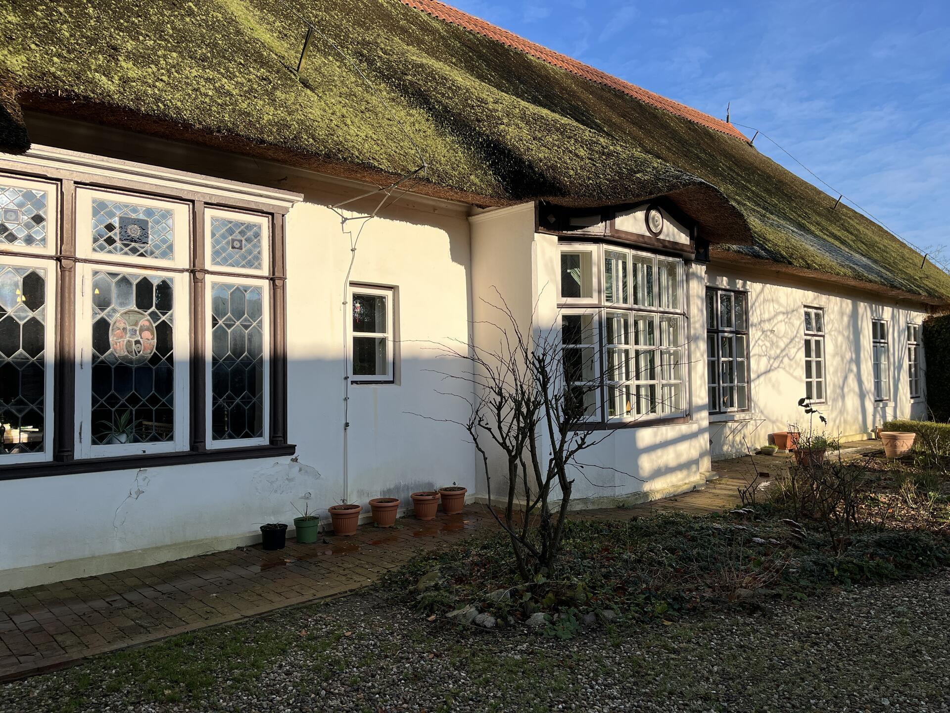 Das Allmers-Haus in Rechtenfleth bleibt in diesem Jahr für Besucher geschlossen, da umfangreiche Sanierungsarbeiten anstehen. 