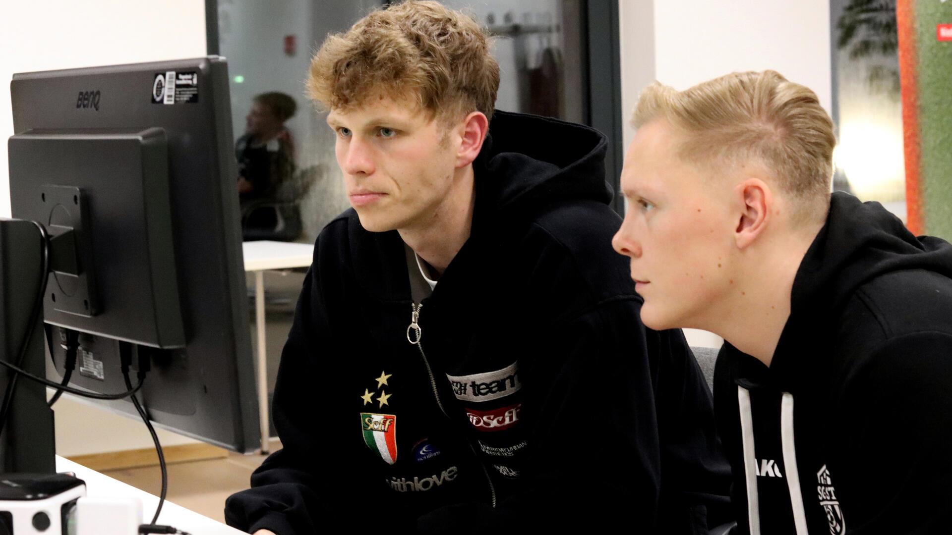 Das Duo Marvin Tietjen und Jannis Franke (TuS Nieder Ochtenhausen II) startete stark ins Turnier, verpasste aber das Finale und holte Bronze.