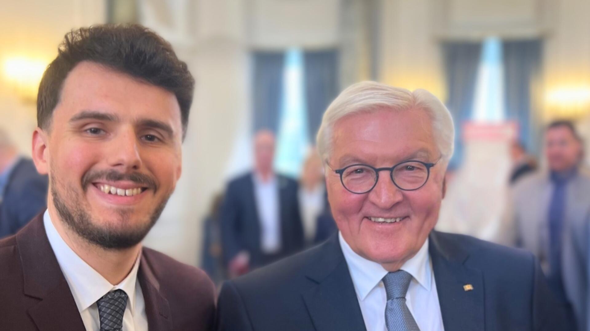 Selfie von Marko Miholic mit Bundespräsident Frank-Walter Steinmeier