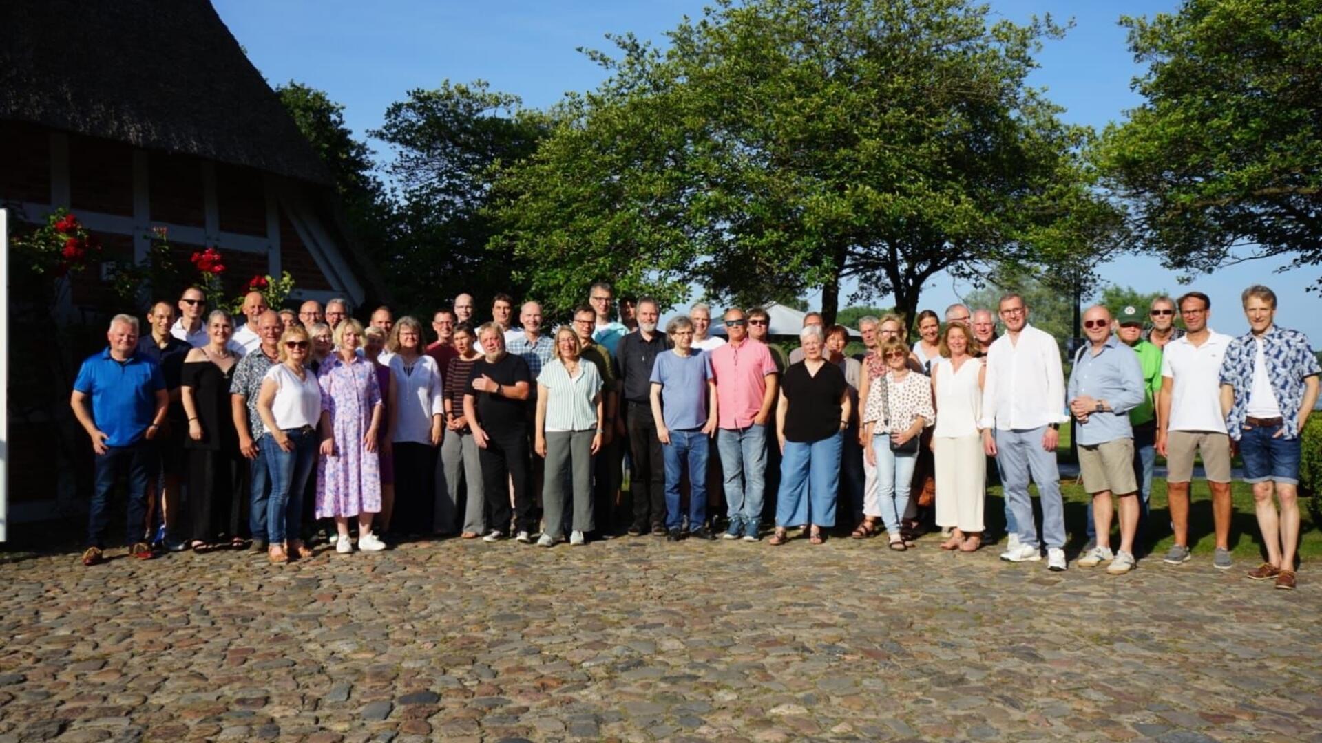 Der Abi-Jahrgang von 1985 traf sich am Sonnabend am „Haus am See“.