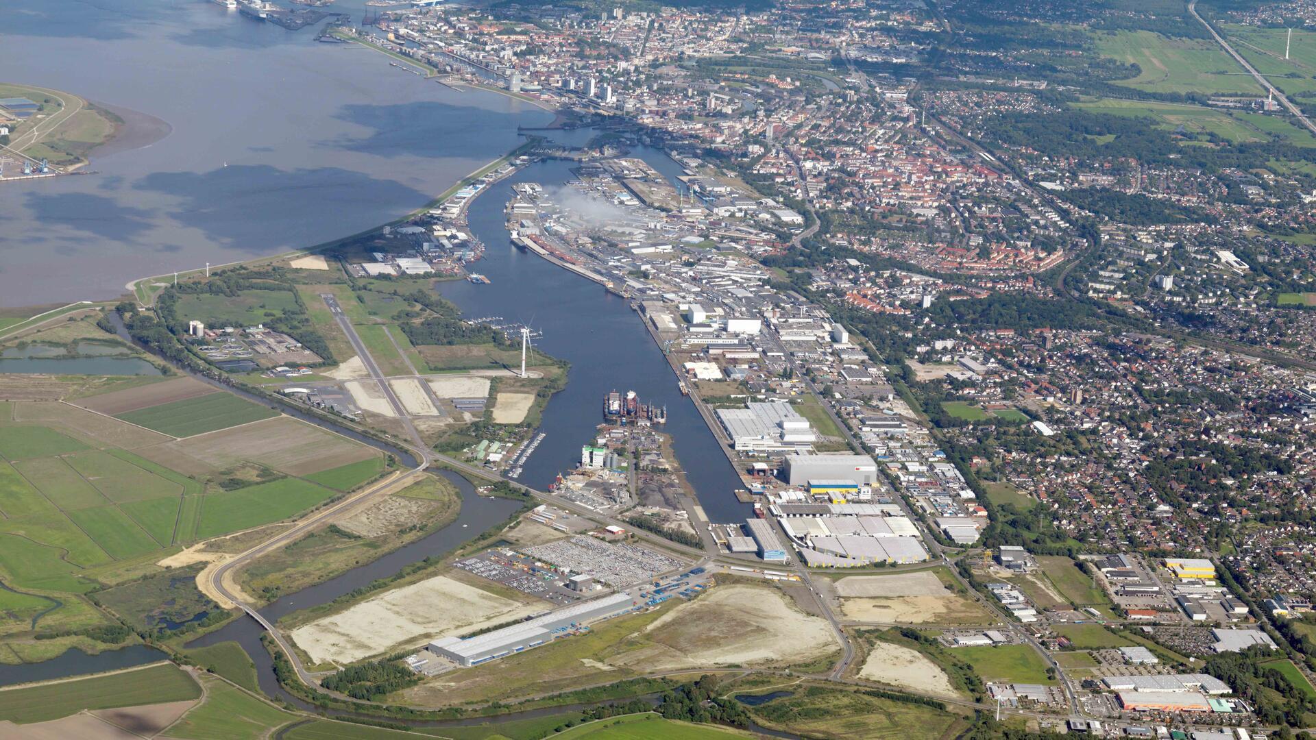 Der Stadtsüden Bremerhavens aus der Luft fotografiert