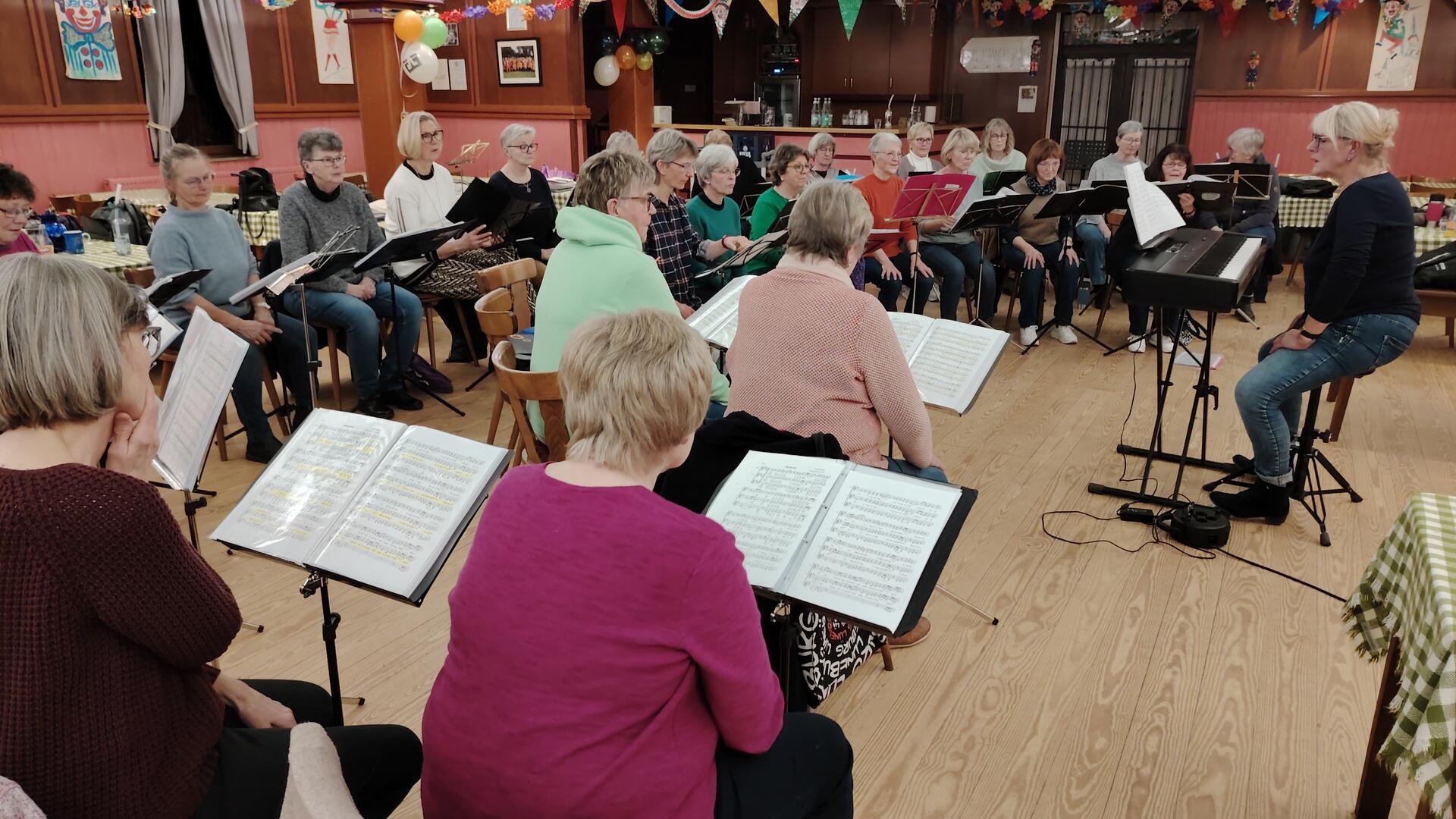 Der Chor probt bereits seit Wochen für das Konzert am Sonntag, 16. März.