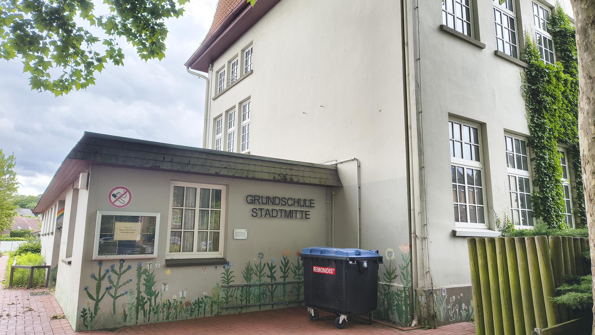 Der Stadtentwicklungsausschuss hat sich in der vergangenen Woche mit Optionen für die Nachnutzung der leerstehenden Grundschule Stadtmitte beschäftigt. 