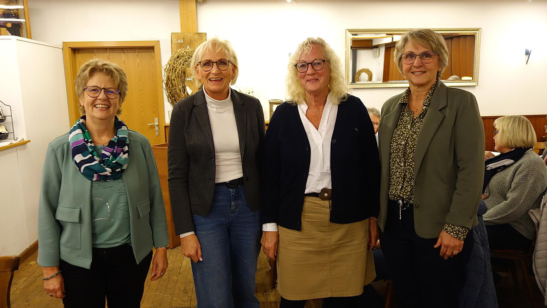 Der Vorstand des DRK-Ortsvereins von links: Marlies Heins, Sabine Höfkens, Ilse Carstens-Rillox und Elke Viebrock.