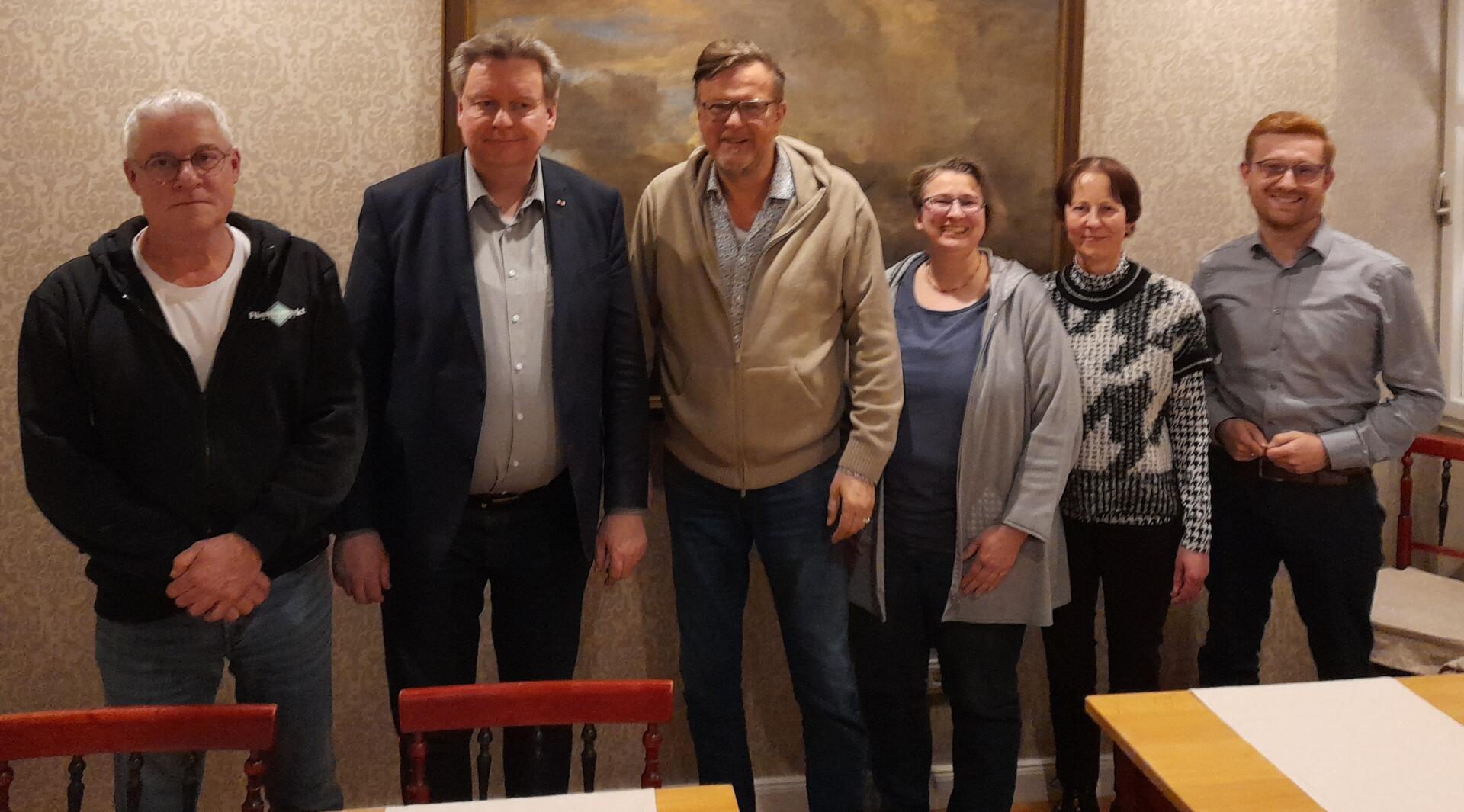 Der Vorstand des Fördervereins Natur- und Erlebnispark: Dirk Hölzner (von links), Frank Pingel, Lüder Dörgeloh, Iris Köster, Astrid Mügge und Dirk Stelling.