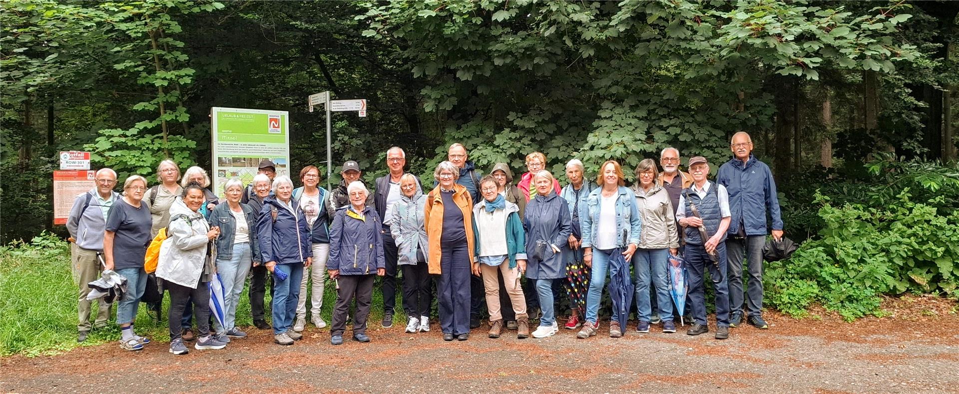 Der Wanderverein Vörder Land tat im Rahmen der "WirWunderWander-Wochen" Gutes.