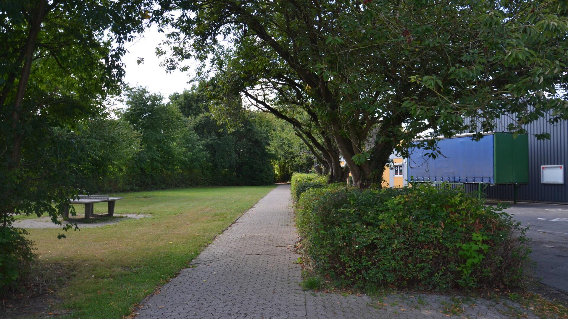 Der Weg soll nur noch werktags tagsüber geöffnet bleiben.