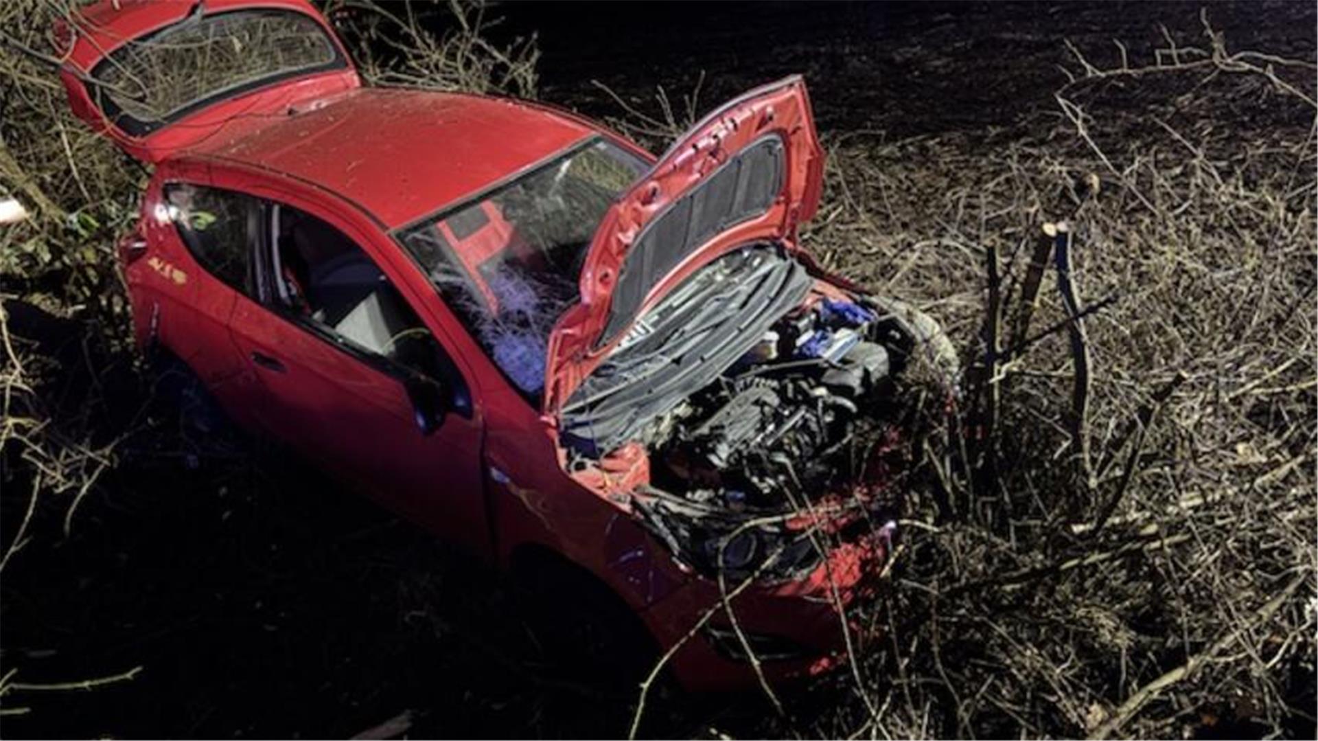 Der rote Unfallwagen