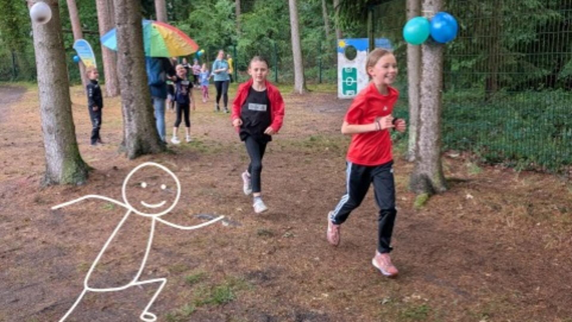 Der sportliche Aktionstag, der Schüler, Lehrkräfte, Eltern und Unterstützer gleichermaßen in Bewegung brachte, fand auf dem Gelände des Heeslinger Sportclubs (HSC) statt.