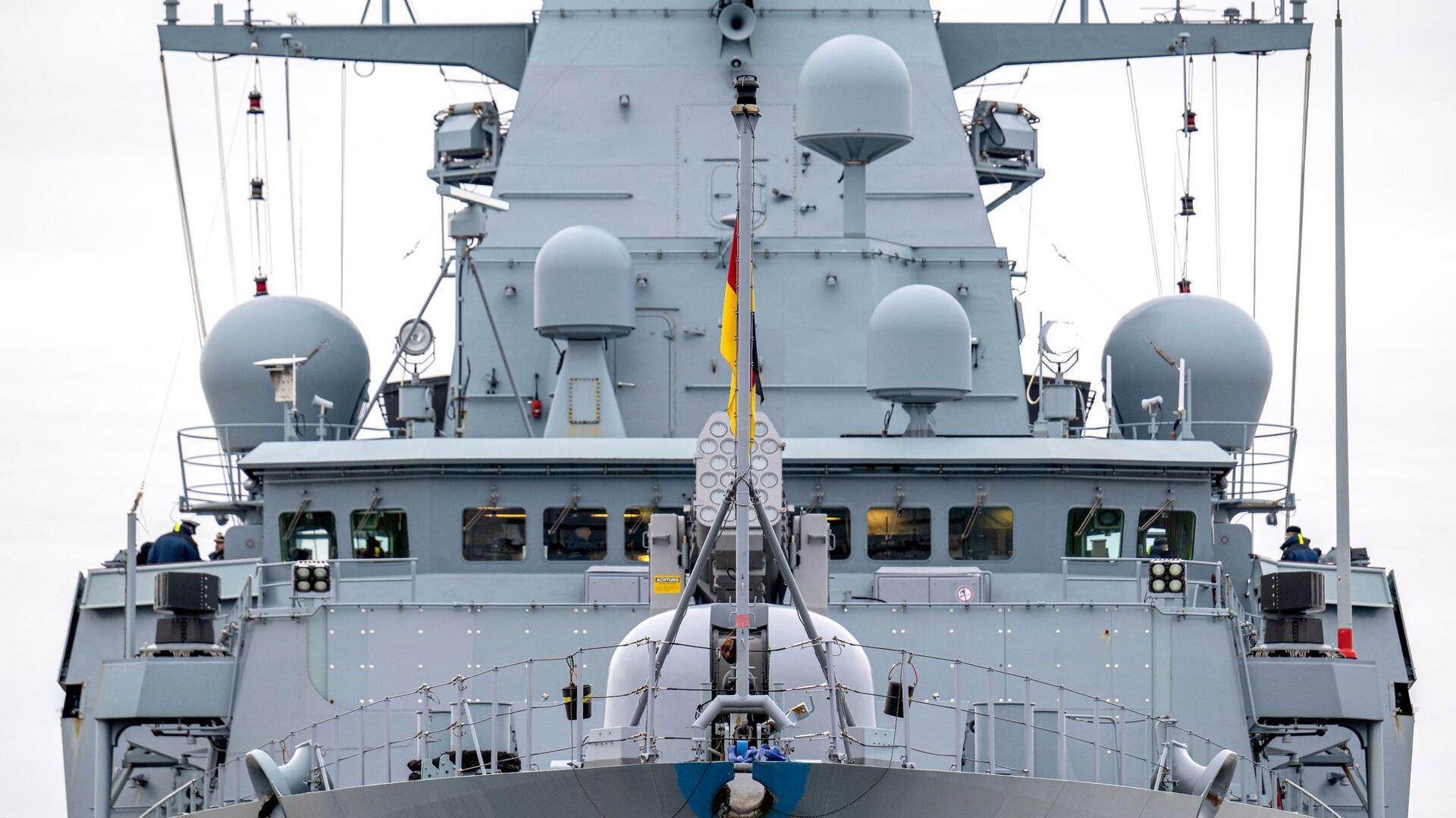 EU startet Marineeinsatz im Roten Meer Deutschland will sich an dem Marineeinsatz im Roten Meer mit der Fregatte „Hessen“ beteiligen.