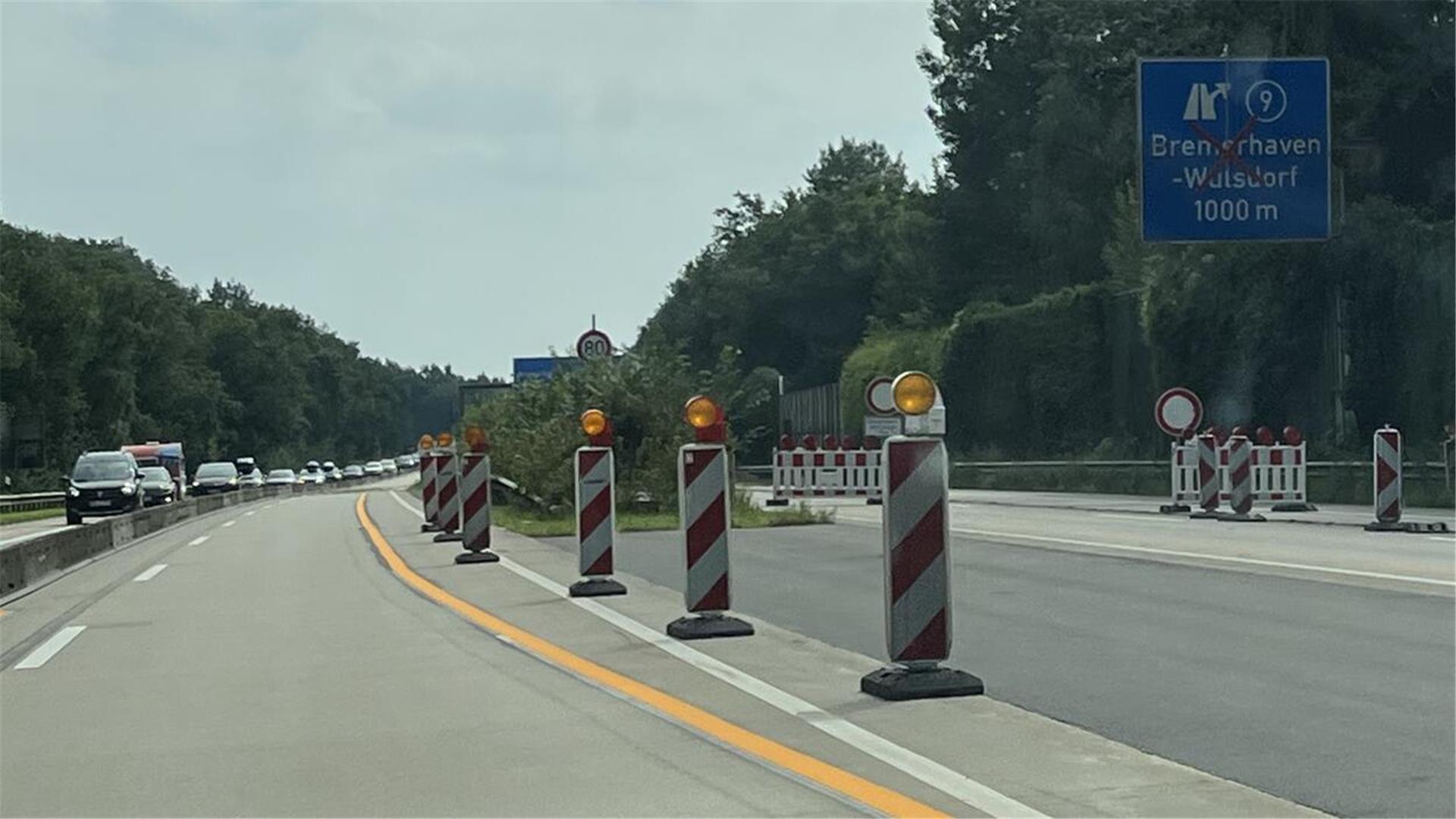 Die A27-Abfahrt Wulsdorf in Richtung Bremen ist seit Freitag gesperrt.  