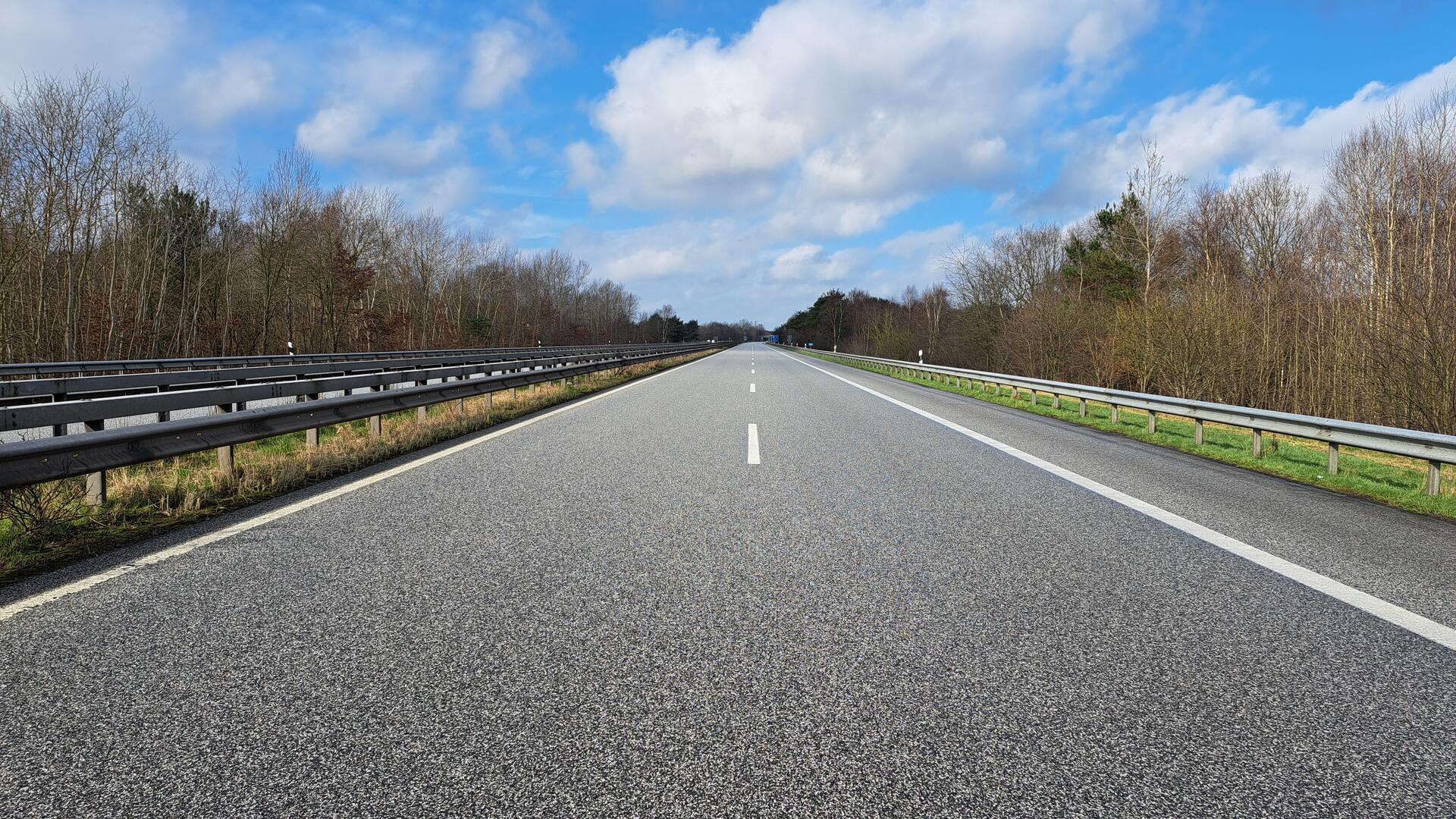 Die A27-Auffahrt bei Hagen in Richtung Bremen ist ab kommender Woche gesperrt. Es gibt für Autofahrer alternative Routen. 
