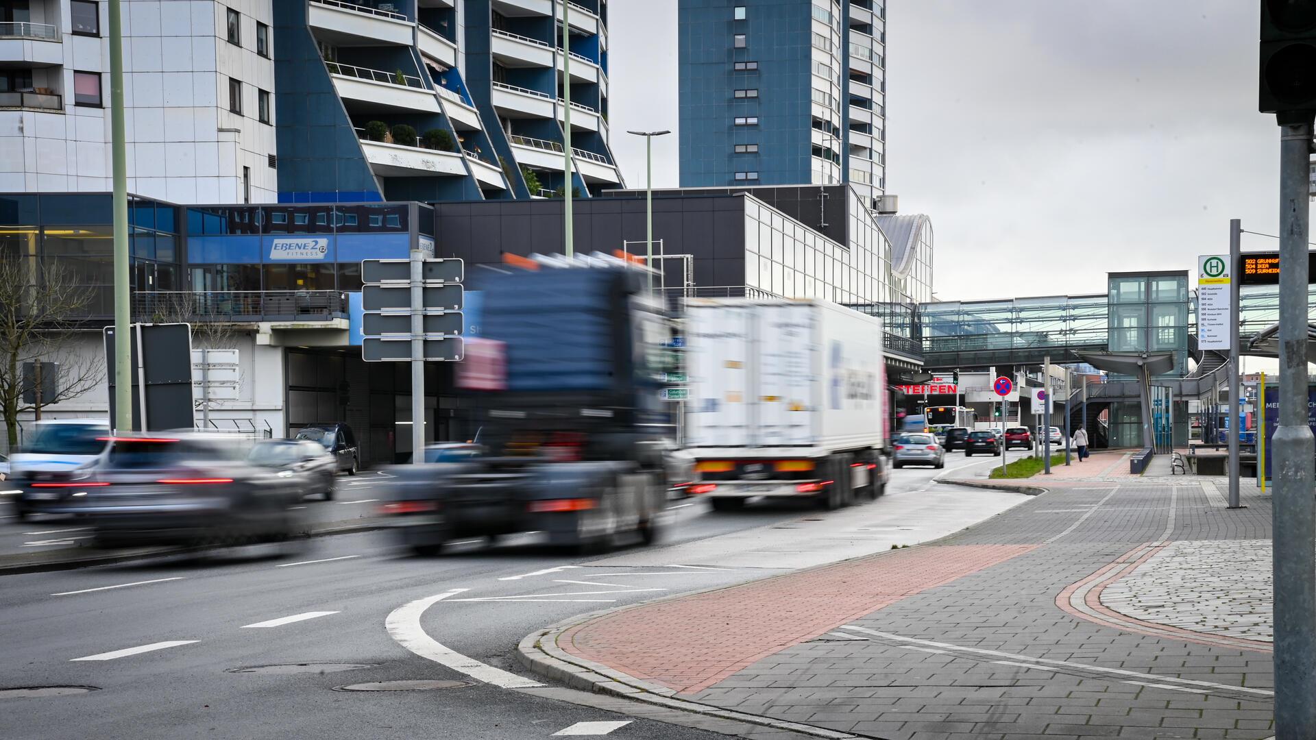 Columbusstraße soll laut CDU zweispurig in beide Richtungen bleiben.