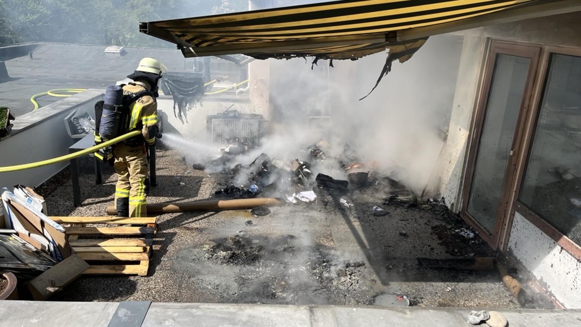 Die Feuerwehr Bremerhaven hat mit einem Einsatz am Mittwochnachmittag in Speckenbüttel Schlimmeres verhindert.