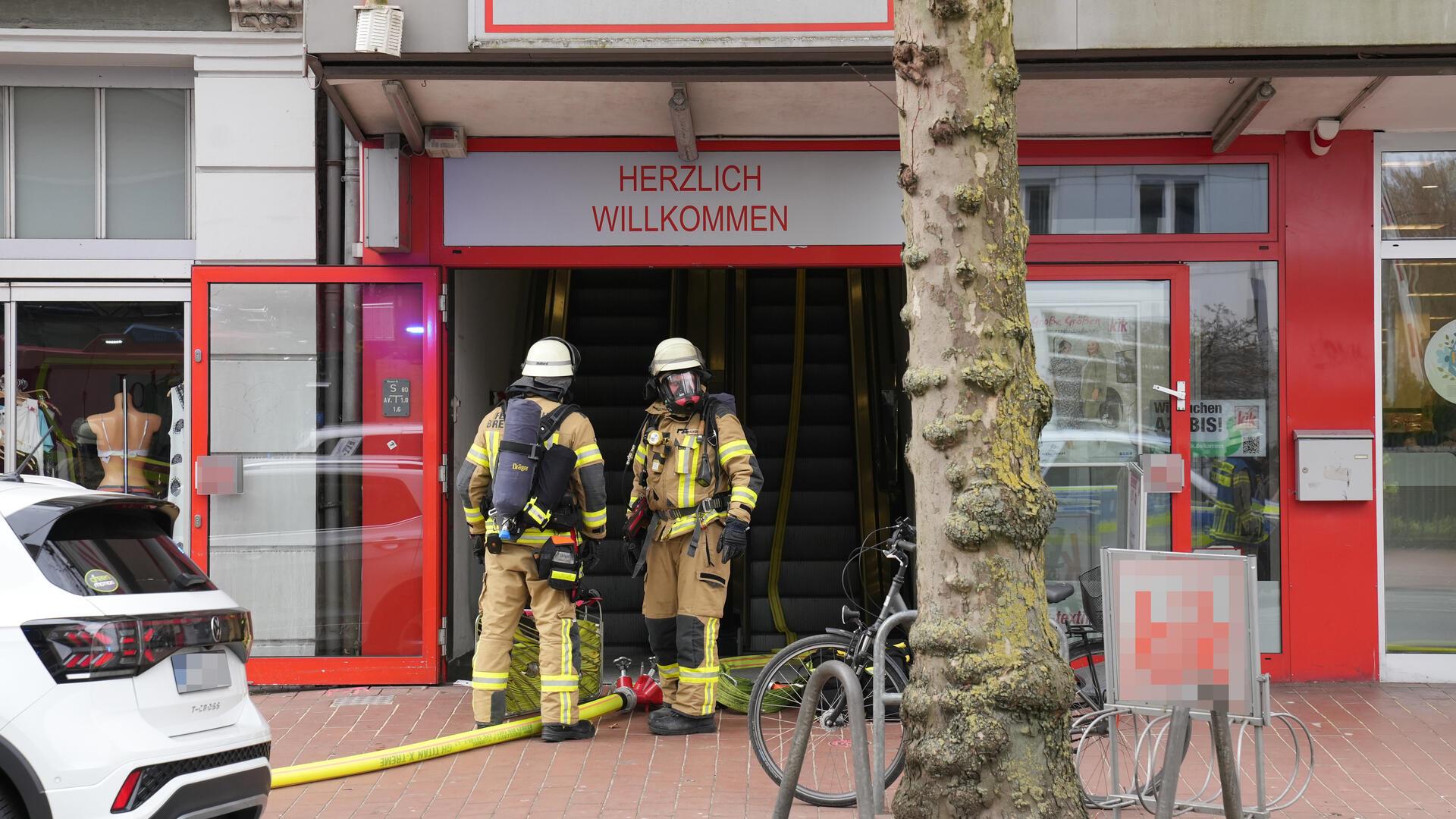 Die Feuerwehr war mit einem großen Aufgebot vor Ort.