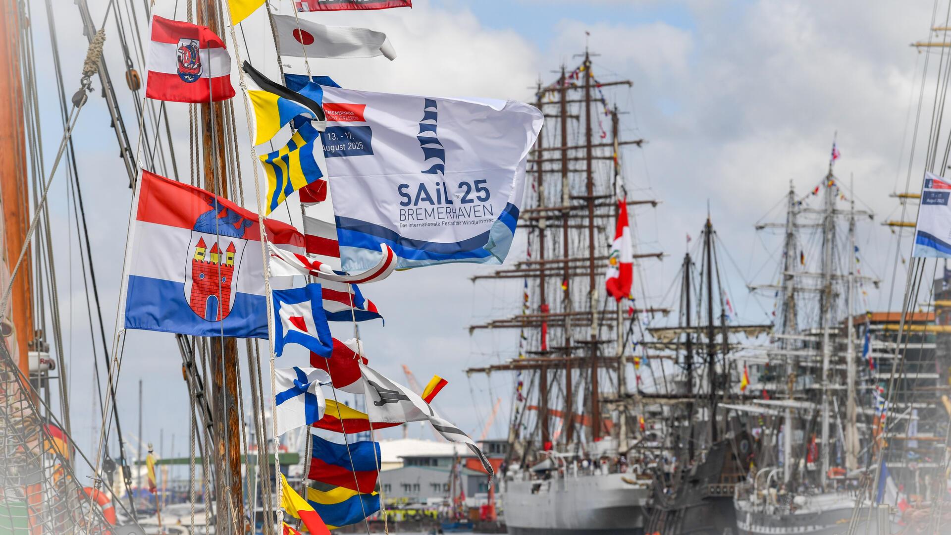 Die Gäste sind begeistert der Sail. 