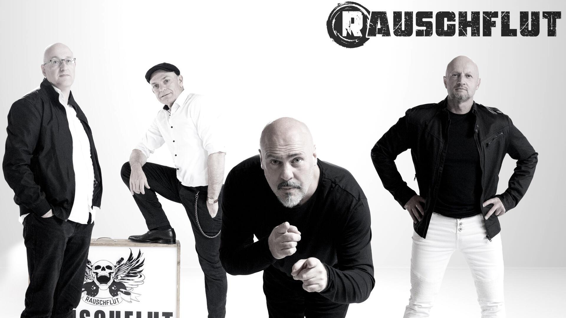 Die Gnarrenburger Band "Rauschflut" hat mit "Liv Tyler" und „Elvis war mal blond“ pünktlich zum Moor4U-Festival zwei neue Singles am Start. 