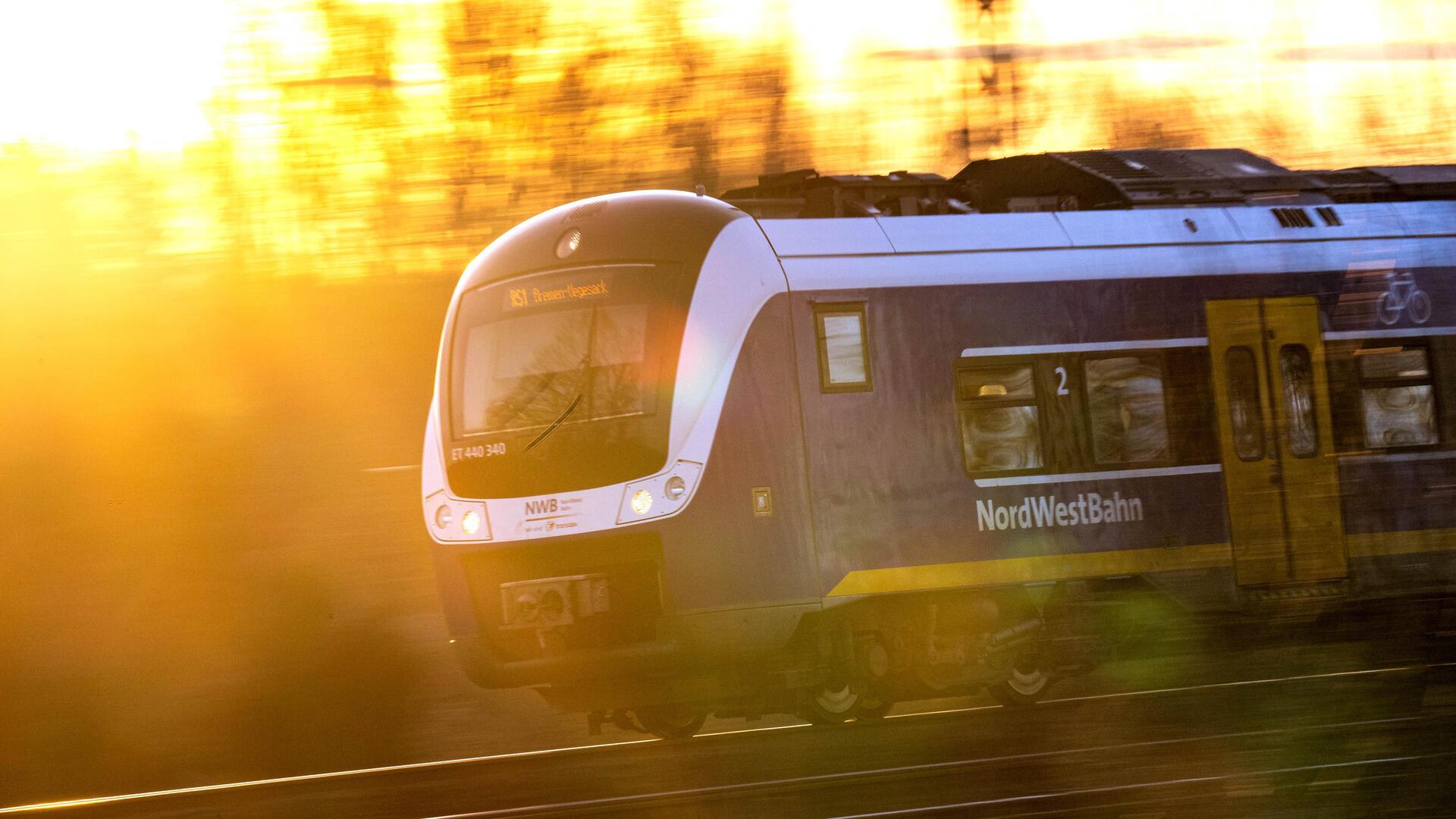 Die Linie RS 2 der Nordwestbahn ist ab Ende Februar von Bauarbeiten an der Strecke zwischen Bremerhaven-Lehe und Bremen betroffen.