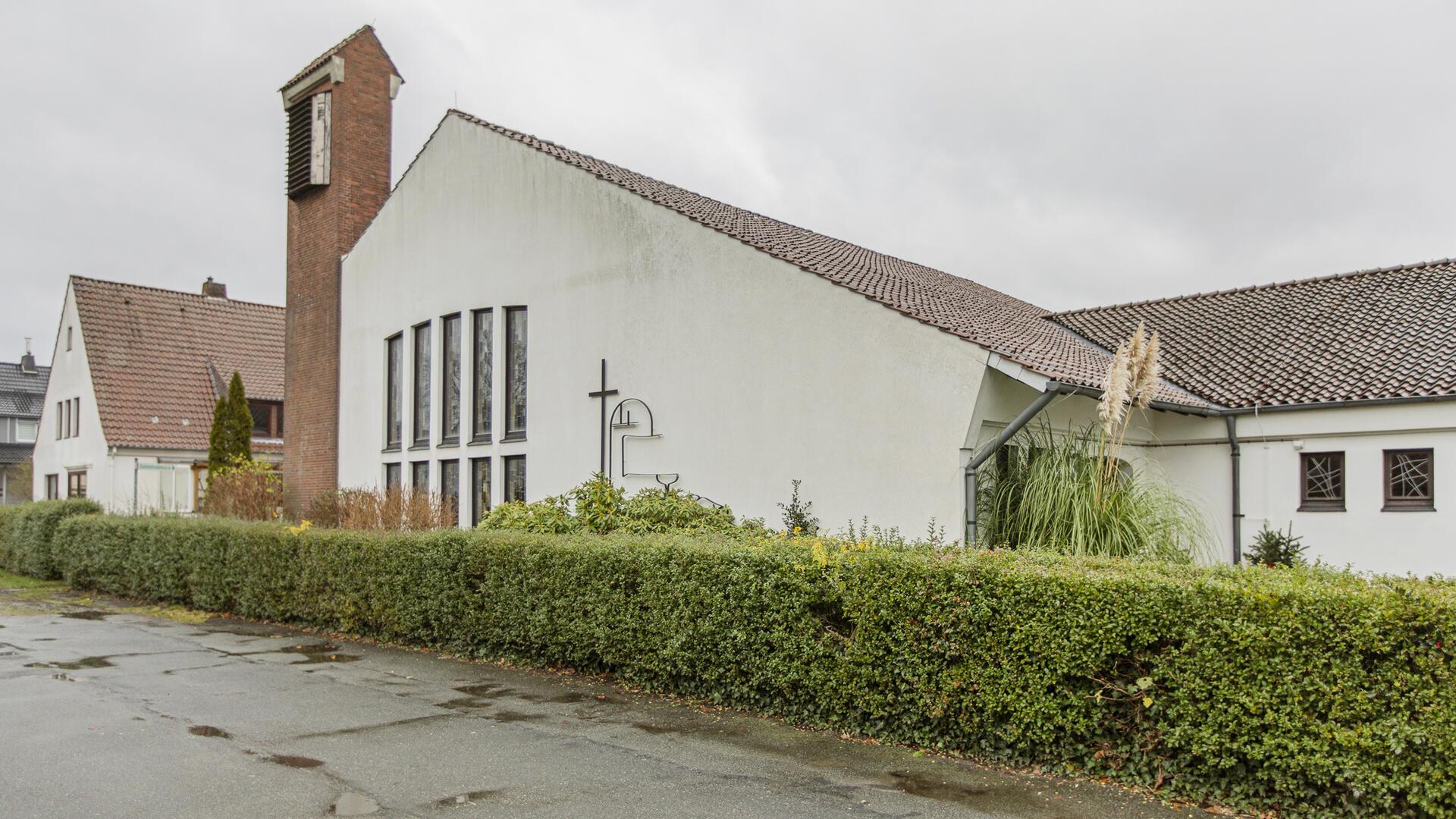Die Martin-Luther-Kirche in der Blumenthaler Straße 15 in Bremerhaven.