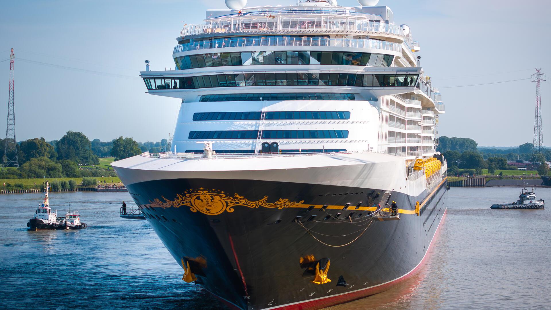 Die Meyer Werft liefert schon das nächste Disney-Schiff ab.