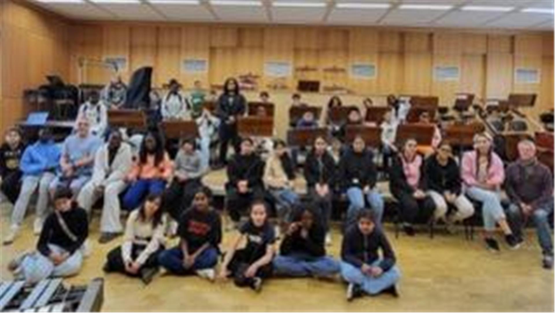 Die Partnerklassen zweier Französischkurse der Bremerhavener Humboldtschule sind diese Woche zu Gast