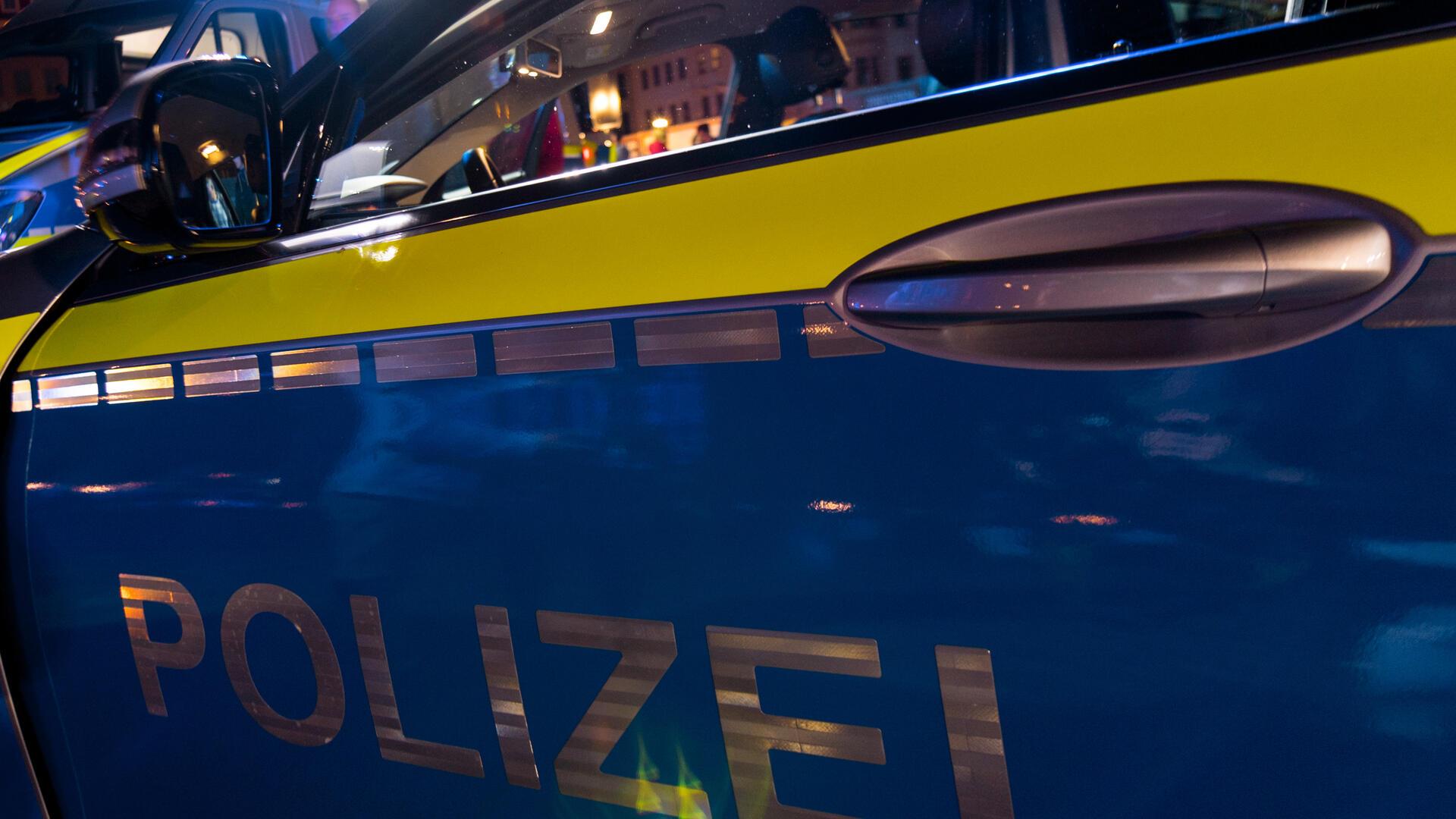 Polizeiauto.