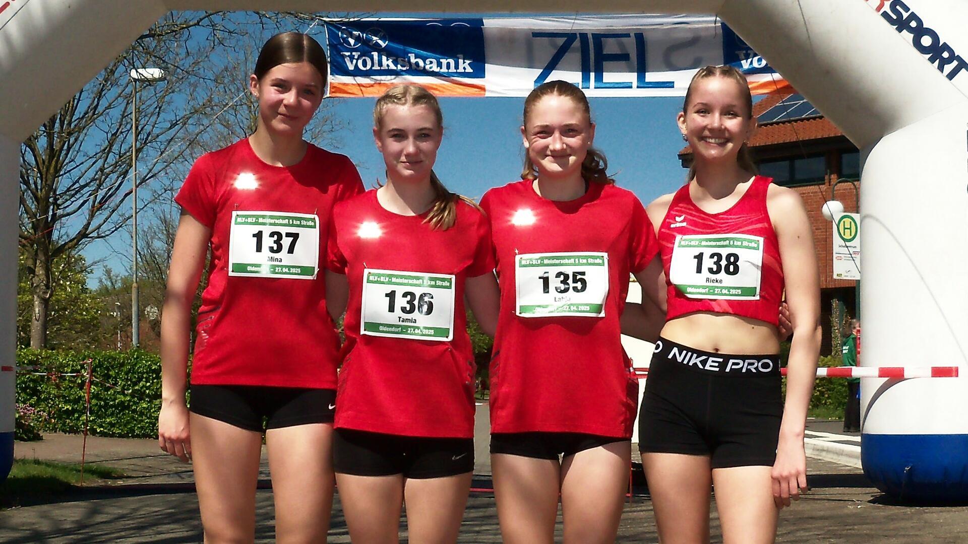Die erfolgreichen Leichtathletiktalente des TSV Bremervörde: (von links) Mina Kosch, Tamia Kett, Lahja Diekmann und Rieke Wittich.