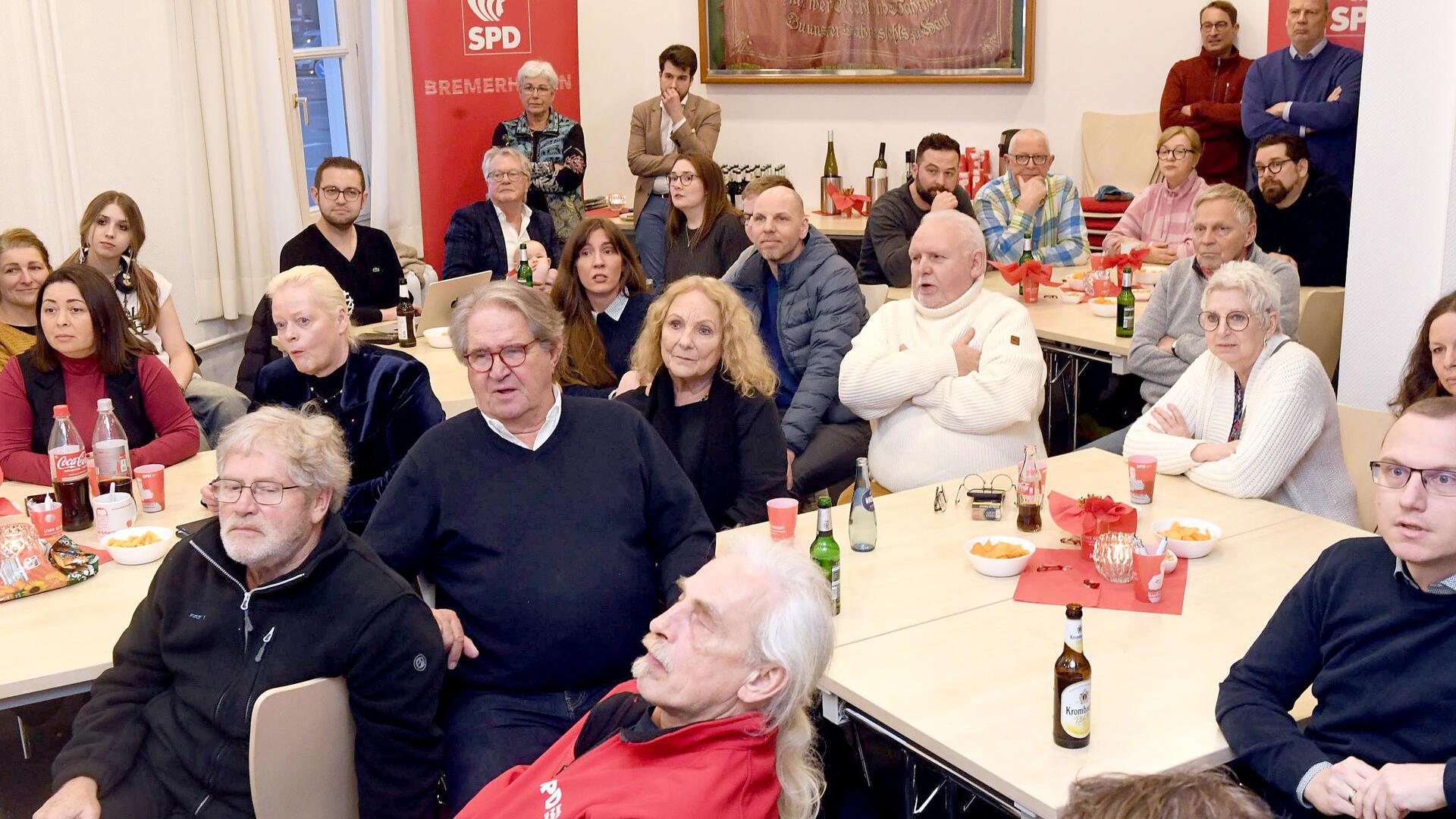 Die erste Hochrechnung mit bundesweit 16 Prozent war für die SPD in Bremerhaven keine Überraschung, aber dennoch eine Enttäuschung.