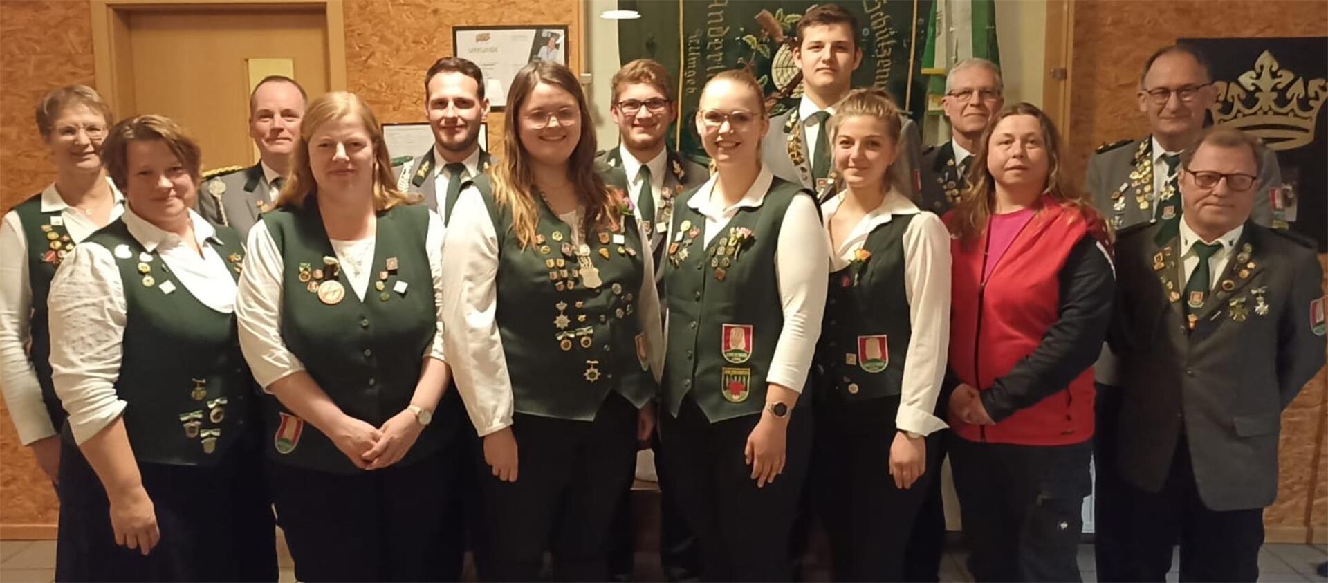 Die gewählten Vorstandsmitglieder des Schützenvereins Anderlingen.
