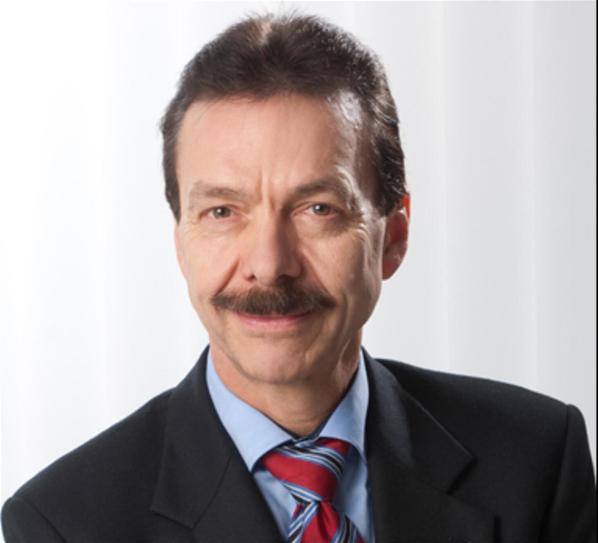 Porträtfoto von Dr. med. Wilhelm Kröncke