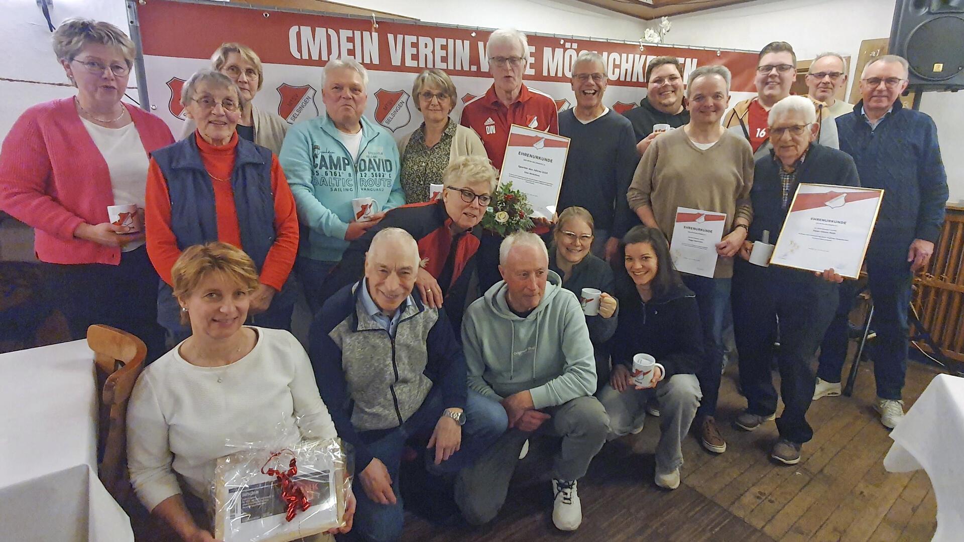 Ein Teil der vielen geehrten Sportlerinnen und Sportler des MTSV Selsingen.