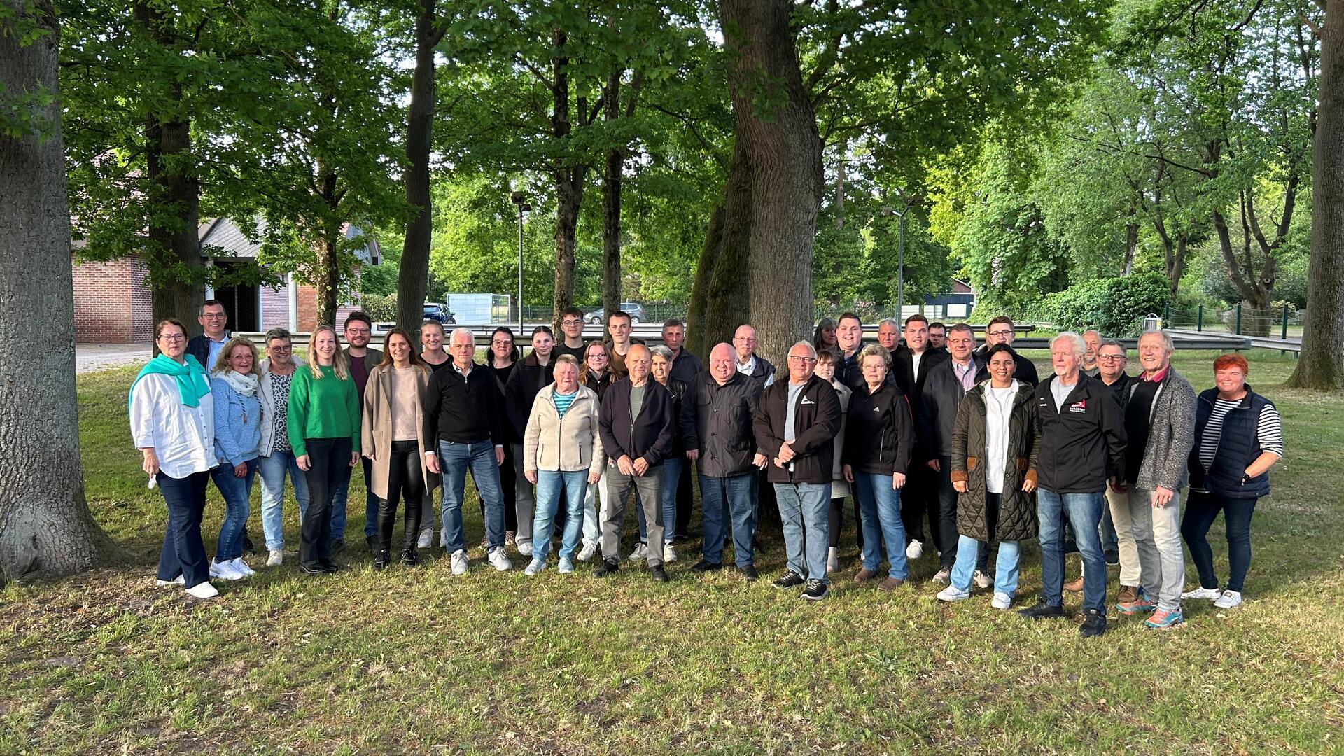 Ein neuer Verein startet durch: Das Interesse an der Vereinsgründung für "Lüttens Hus e. V." war riesengroß. 