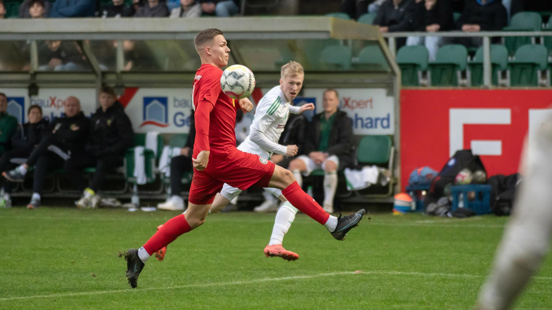 Fabio Gerke erzielte bereits in der ersten Minute die Führung für sein Team, aber am Ende siegte der HSC Hannover mit 3:1.