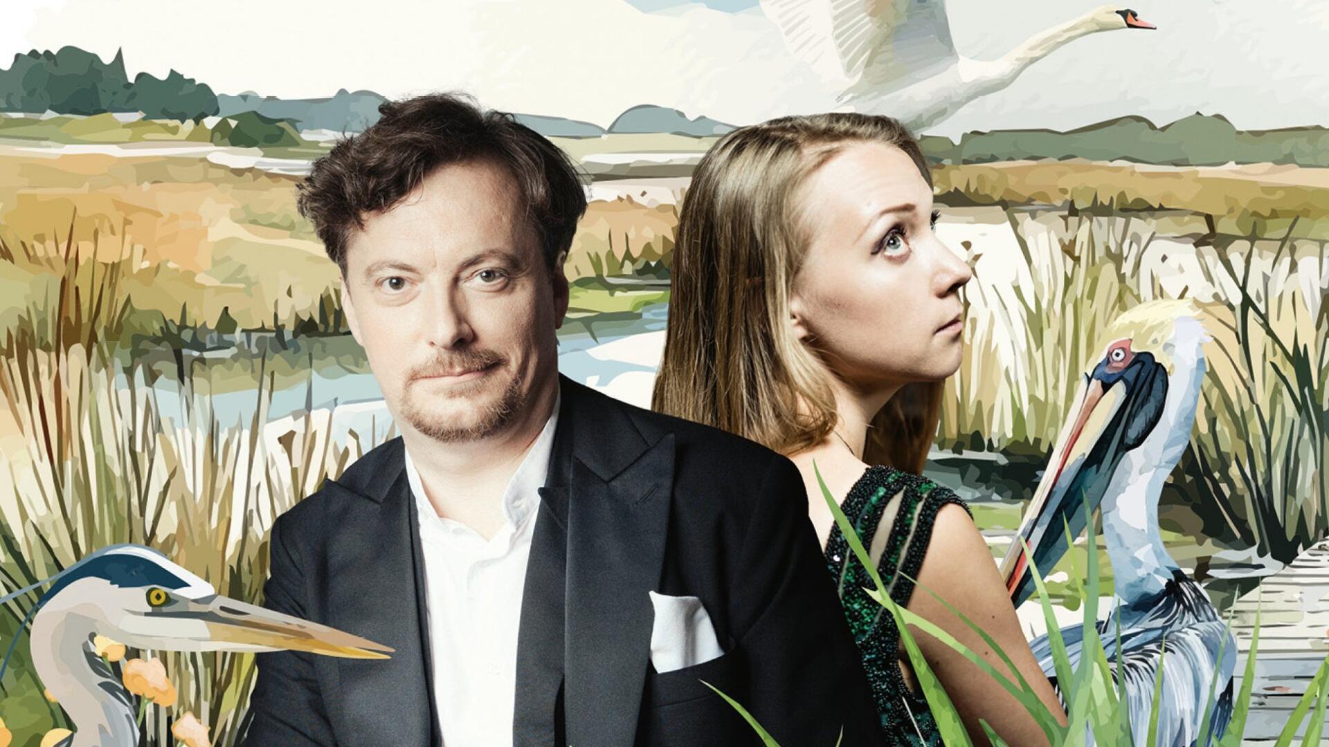 Bariton Georg Nigl und Pianistin Olga Pashchenko vor einer grafisch gestalteten Naturkulisse mit Reiher, Pelikan und Schwan.
