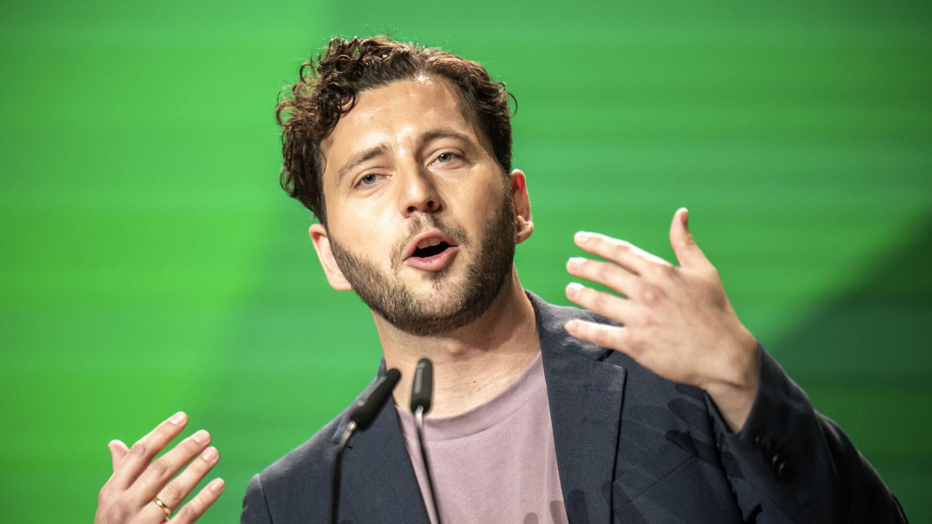 Felix Banaszak, Bundesvorsitzender von Bündnis90/Die Grünen kommt nach Bremerhaven.