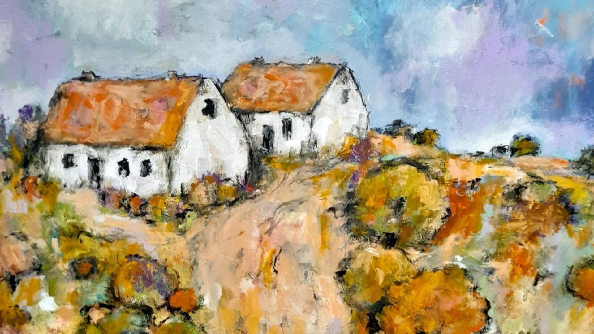 Zwei Häuser stehen in einer Landschaft