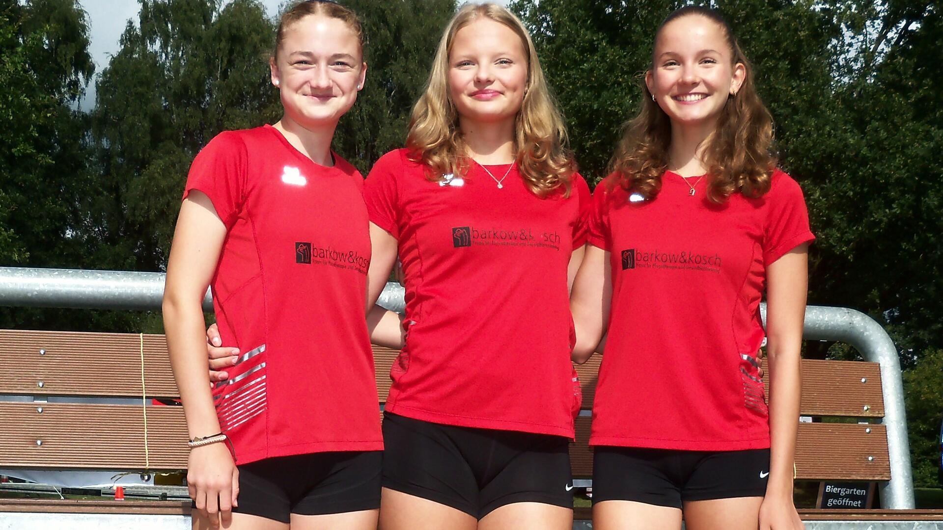 Lahja Diekmann, Stine Wittich und Rieke Wittich fahren zum Länderkampf.