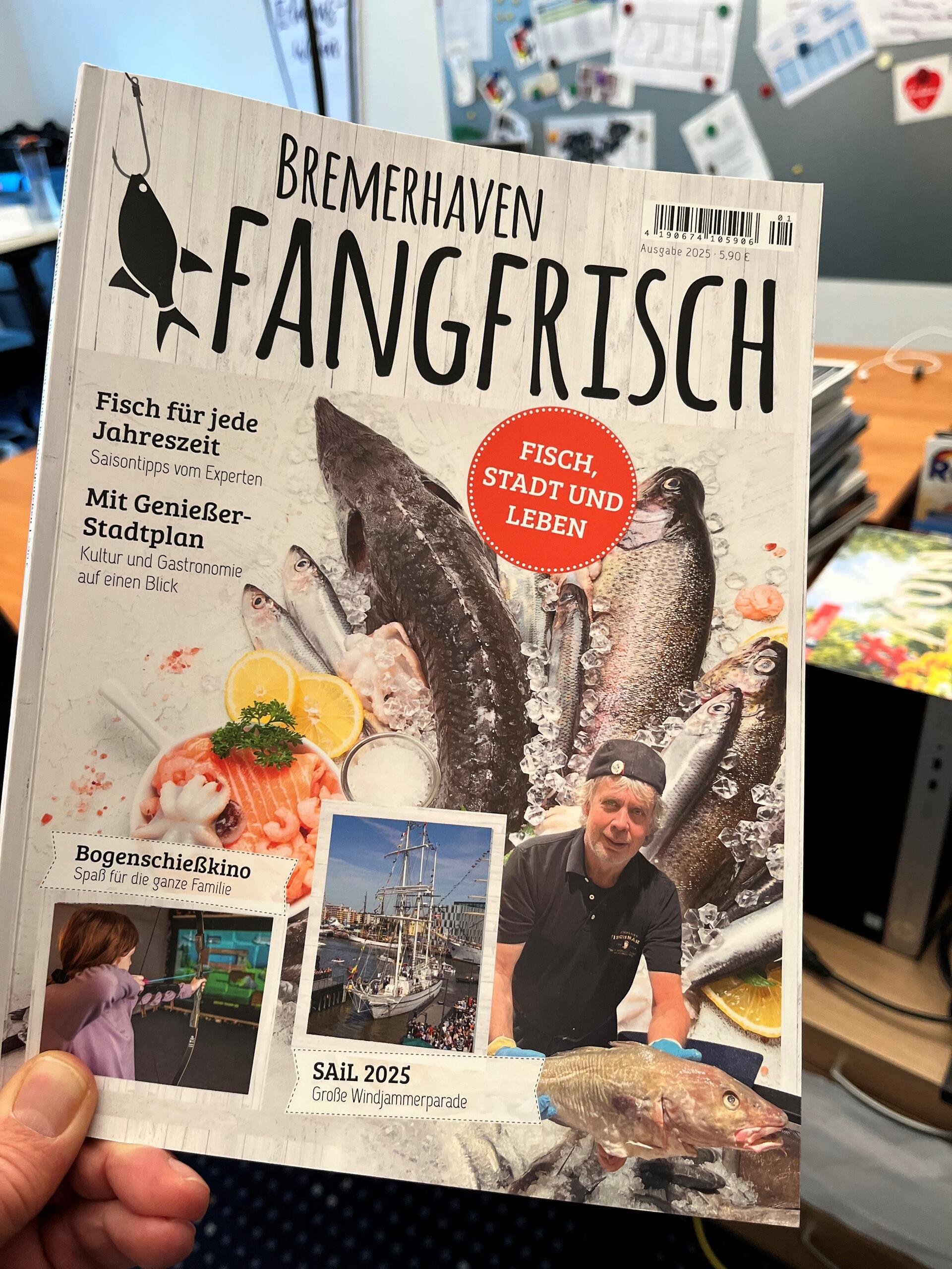 Macht Lust auf Fisch und die Seestadt: das Magazin „ Bremerhaven Fangfrisch“.