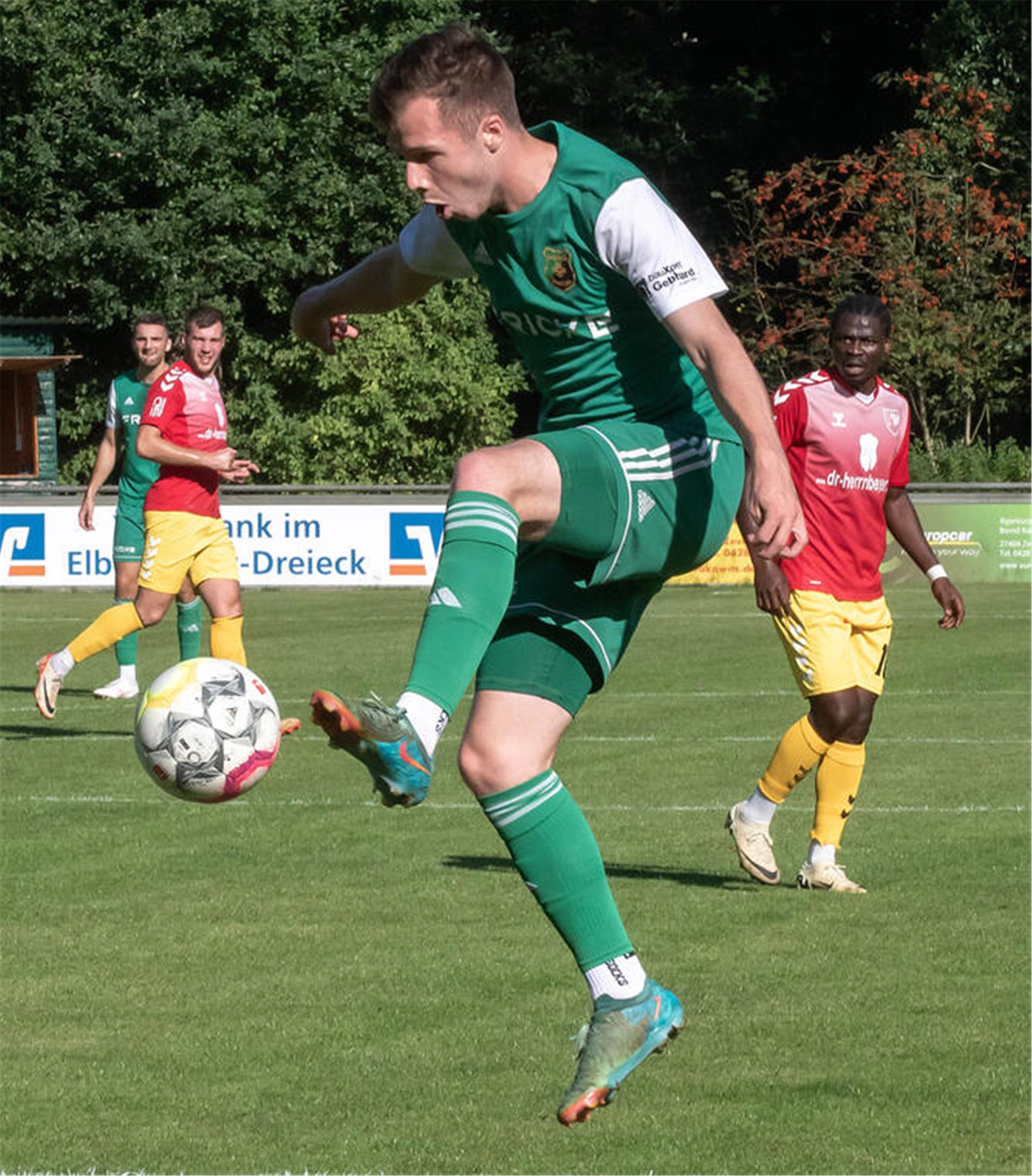 Maxi Köhnken war mit seinen Distanzschüssen gefährlich, aber ein Tor war ihm nicht vergönnt.